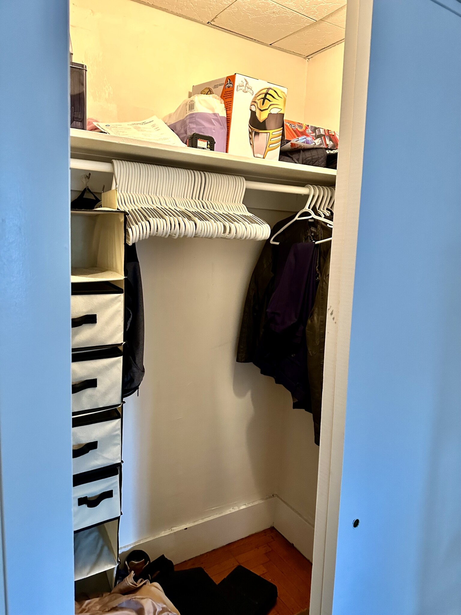 1063 Beacon St, Longwood