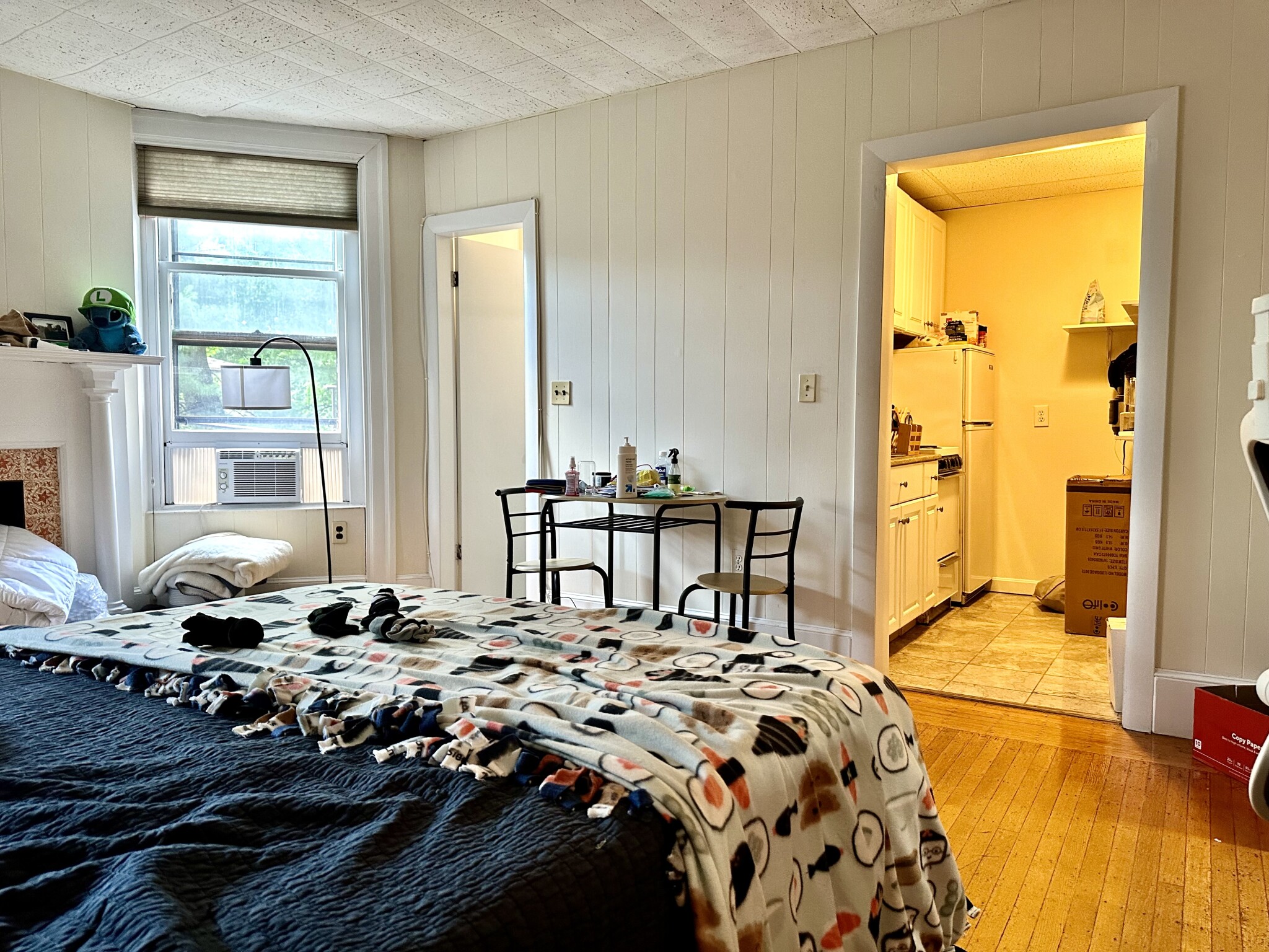 1063 Beacon St, Longwood