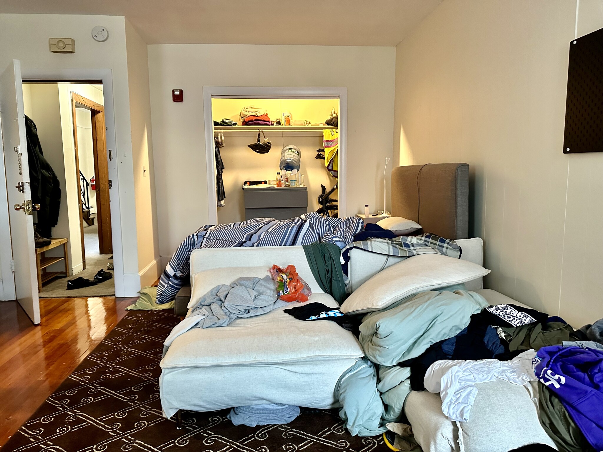 1063 Beacon St, Longwood