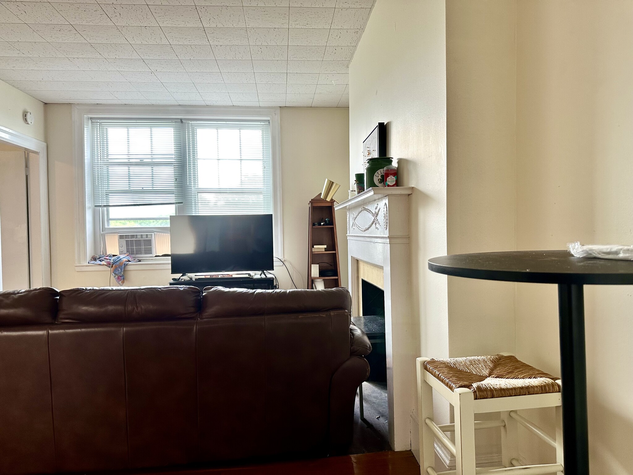 1063 Beacon St, Longwood