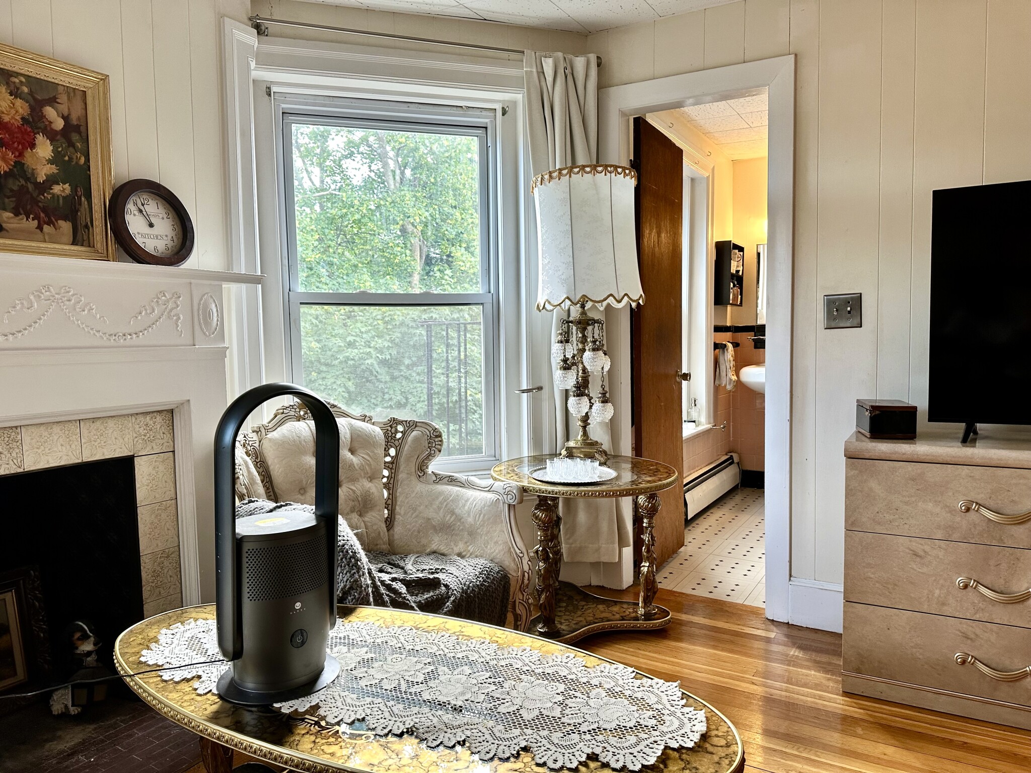 1063 Beacon St, Longwood