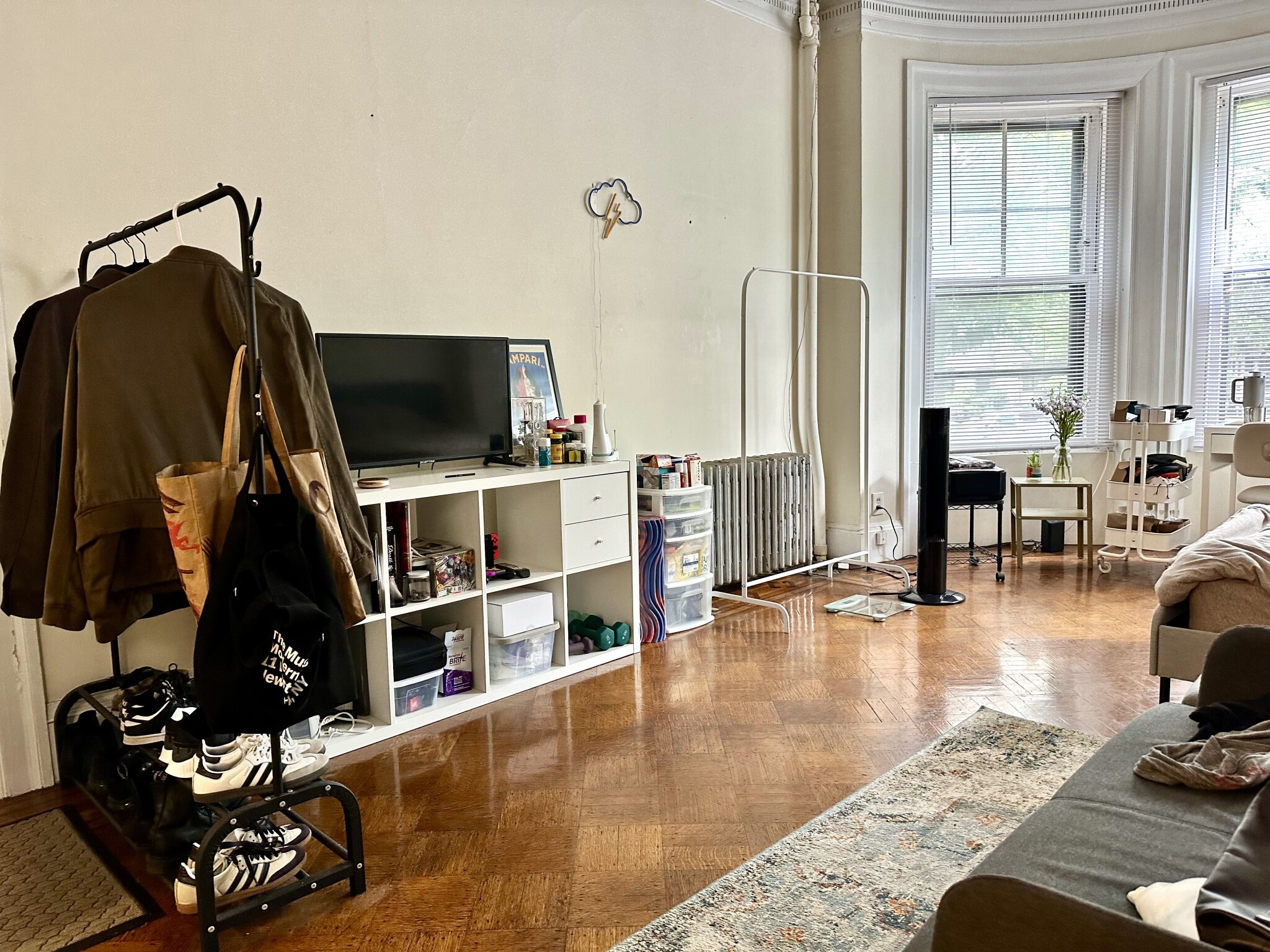 1069 Beacon St, Longwood