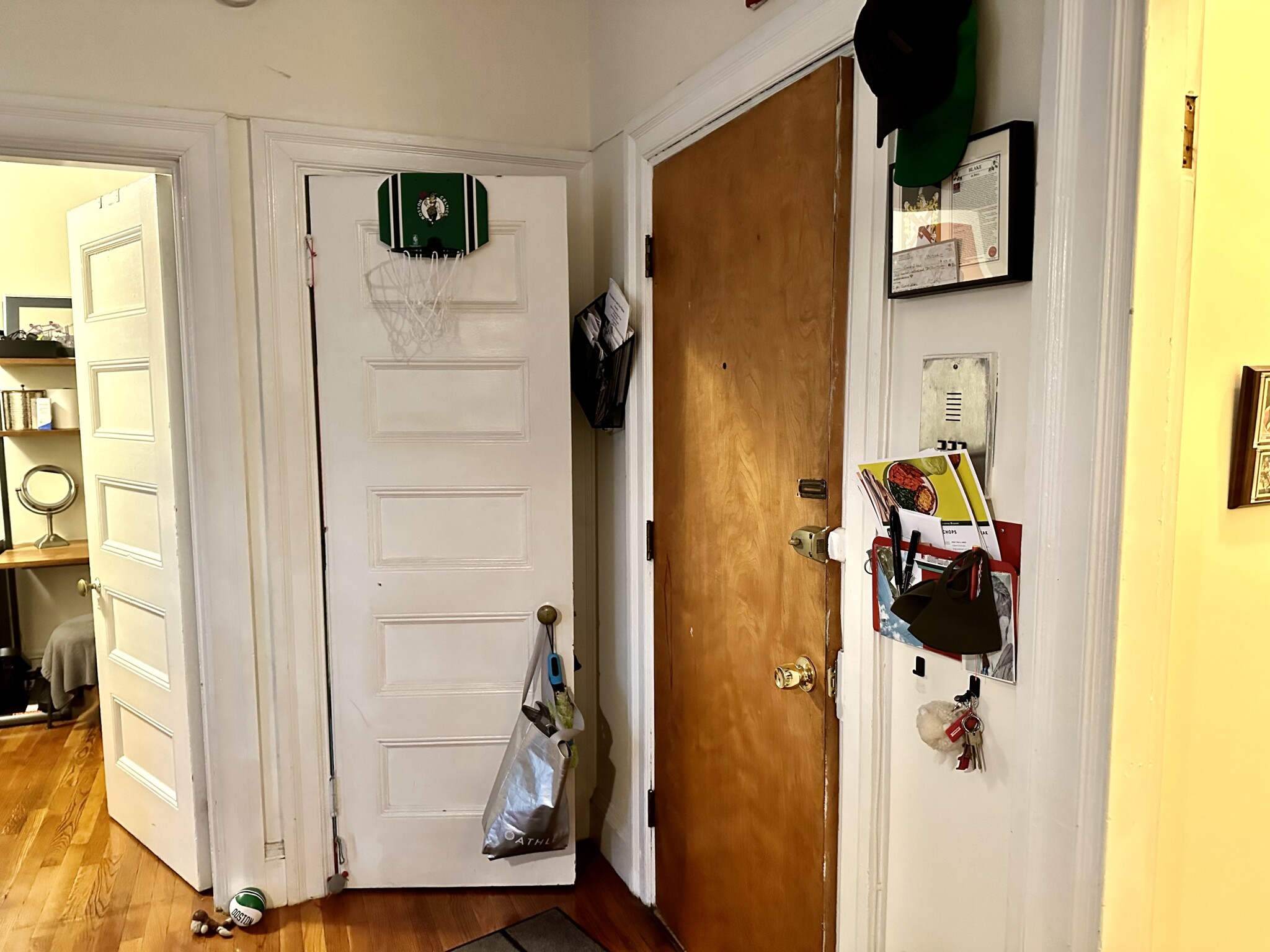 1071 Beacon St, Longwood