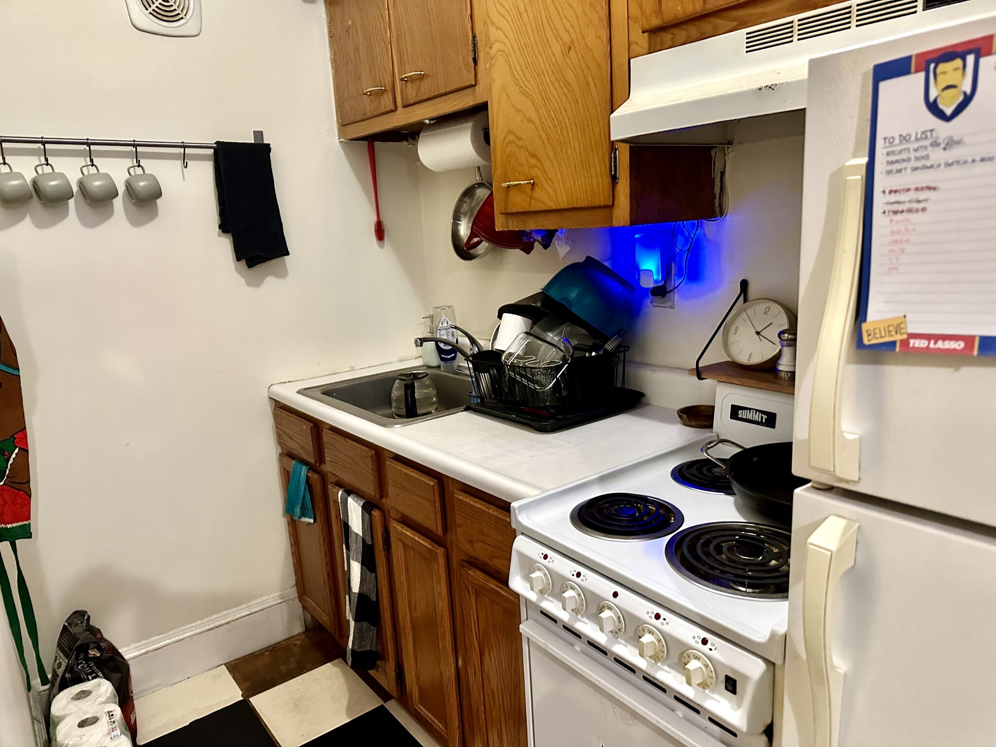 1071 Beacon St, Longwood