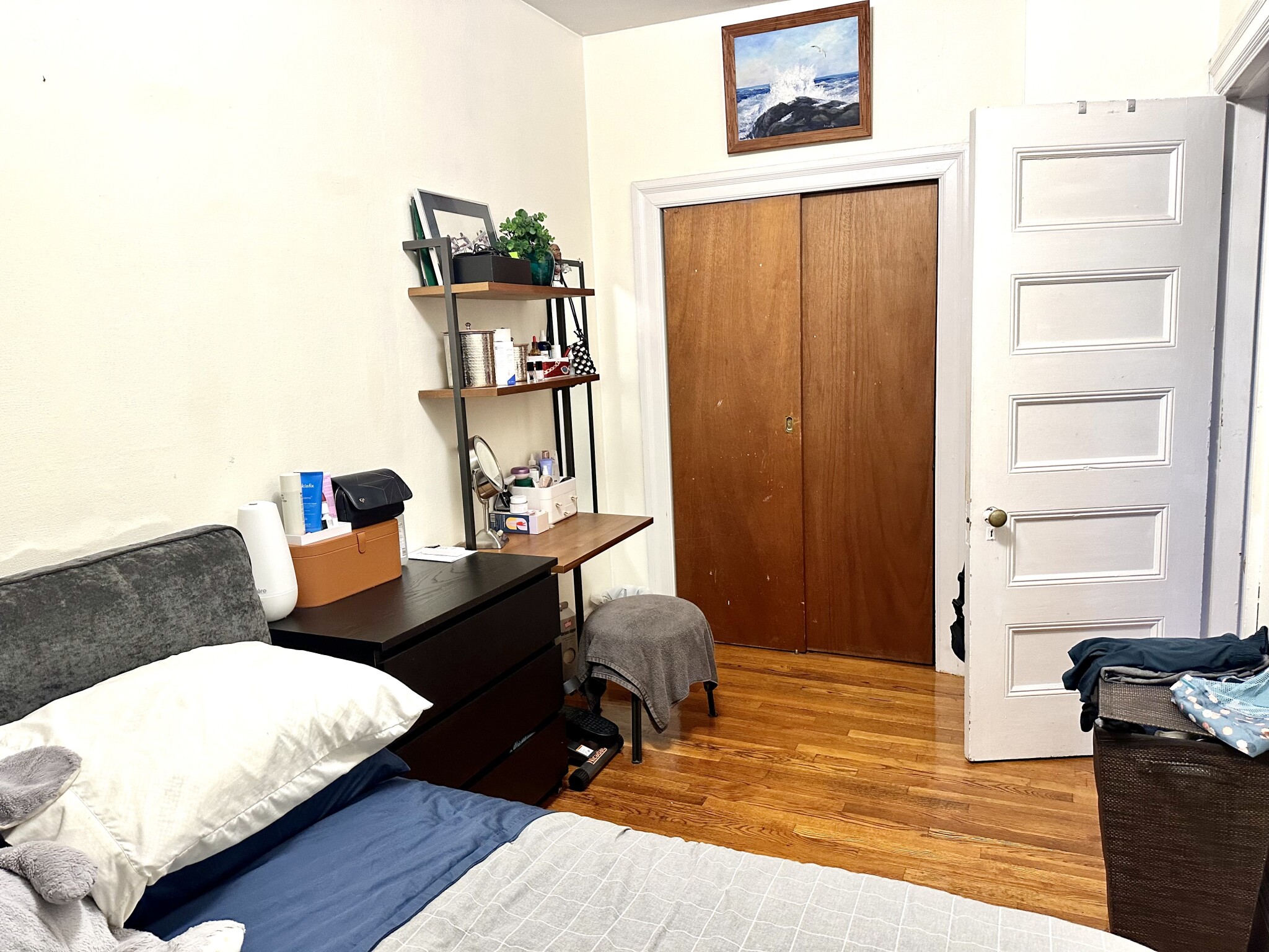 1071 Beacon St, Longwood