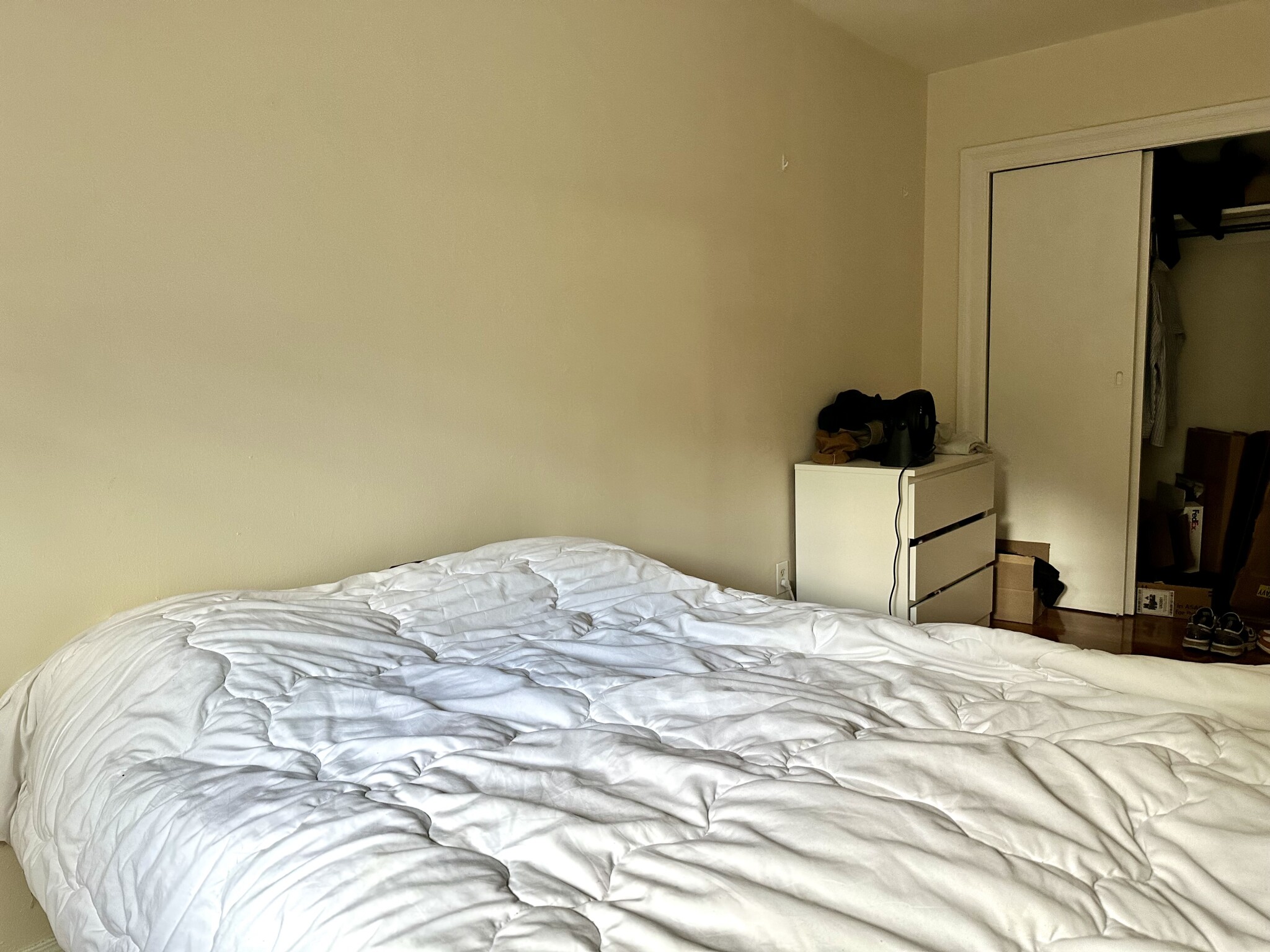 1071 Beacon St, Longwood