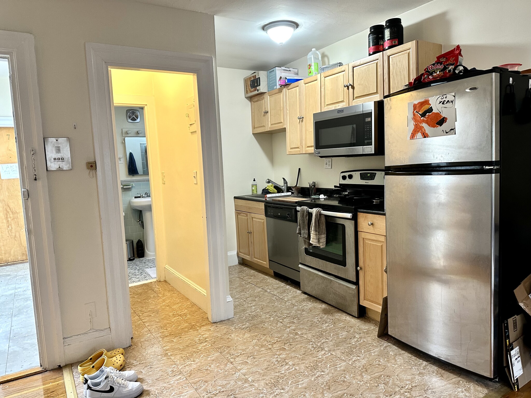 1071 Beacon St, Longwood