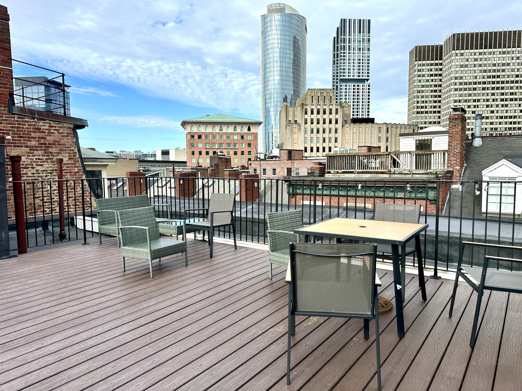 23 Temple, Beacon Hill