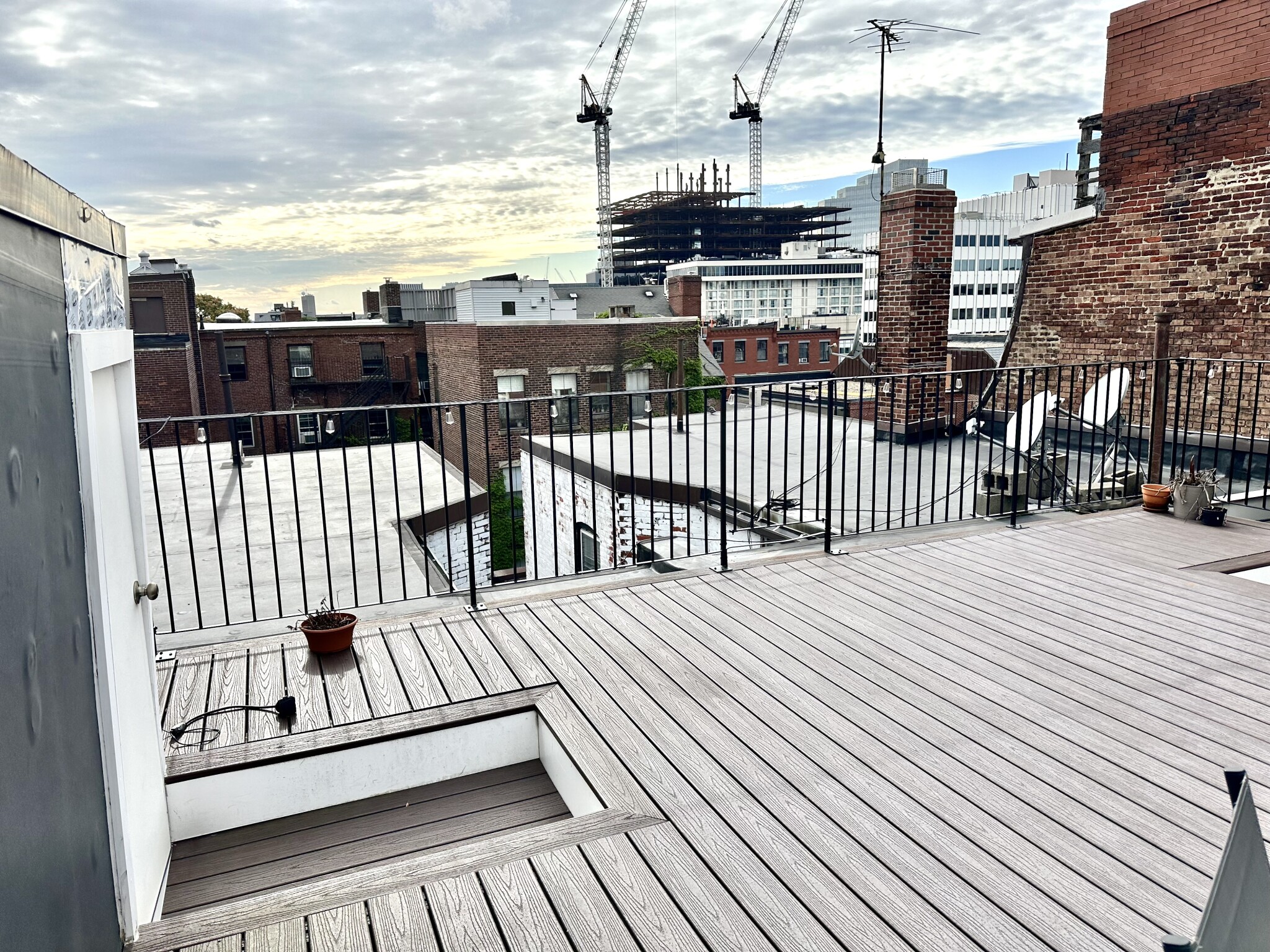 23 Temple, Beacon Hill