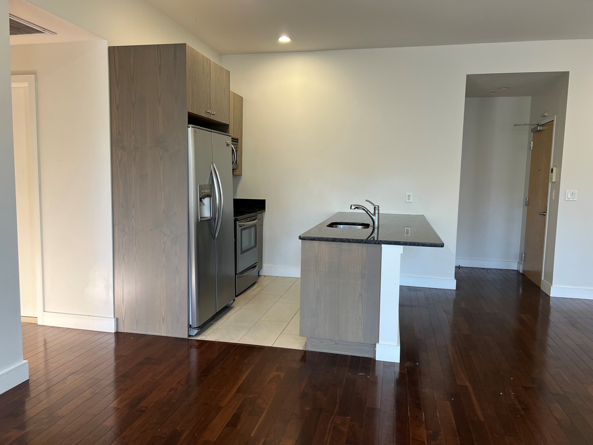 460 Harrison Ave, South End