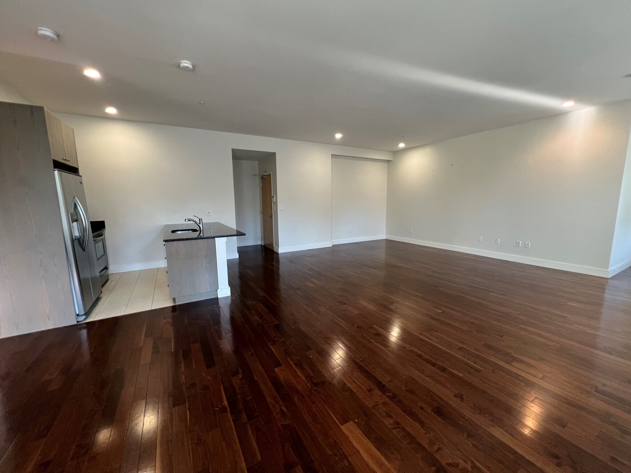 460B Harrison Ave, South End