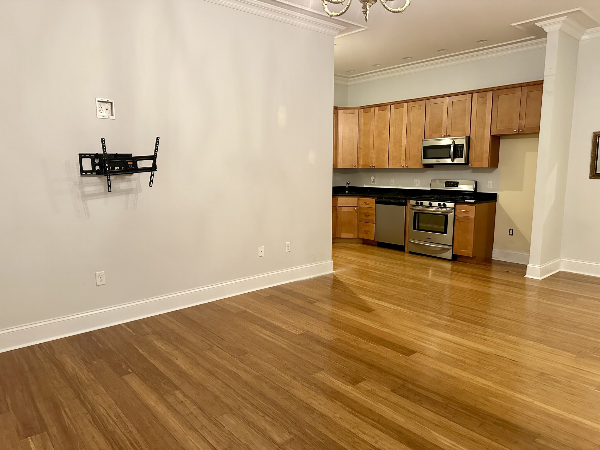 395 West Broadway, South Boston