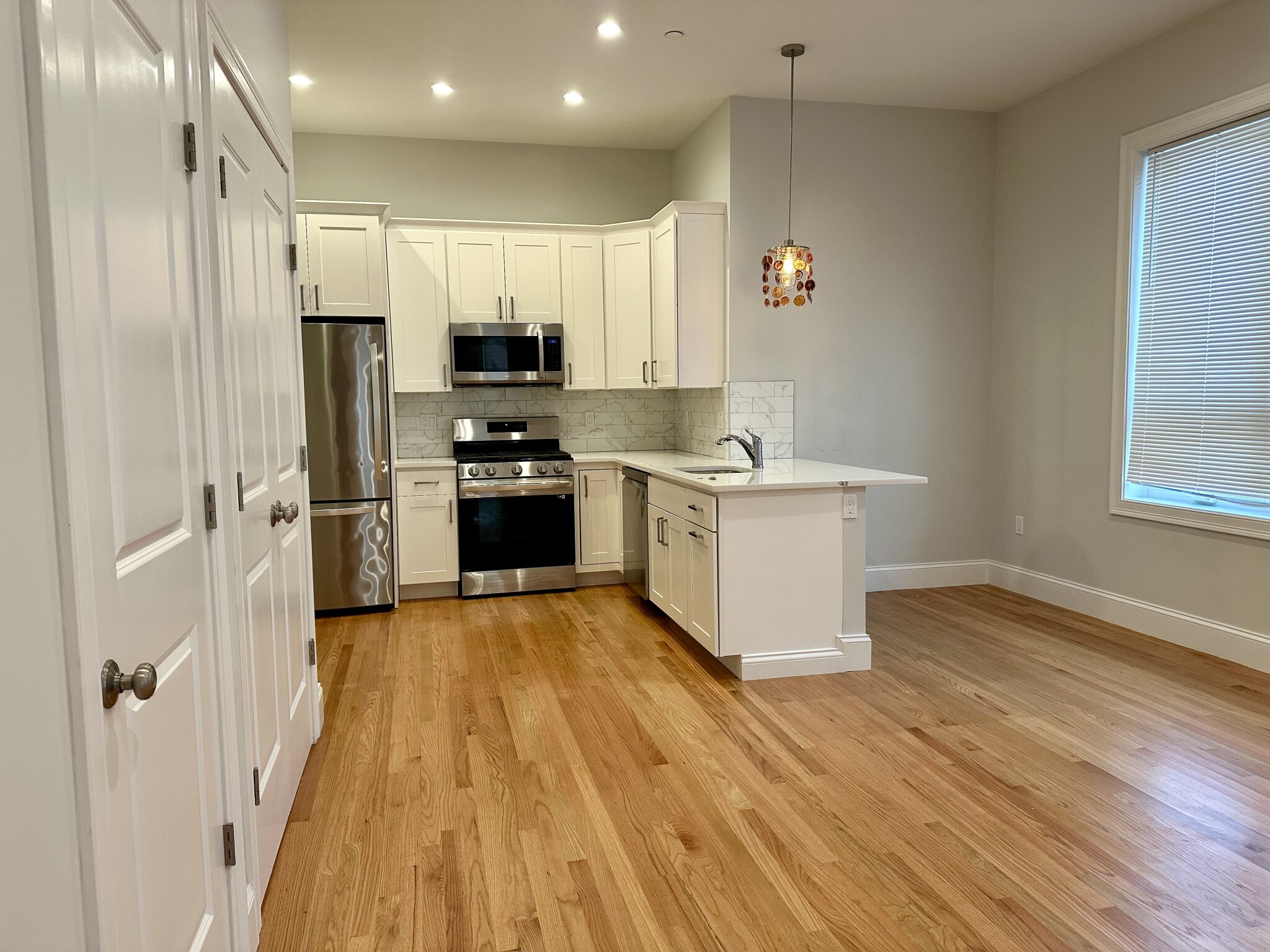 353 Dorchester St, South Boston