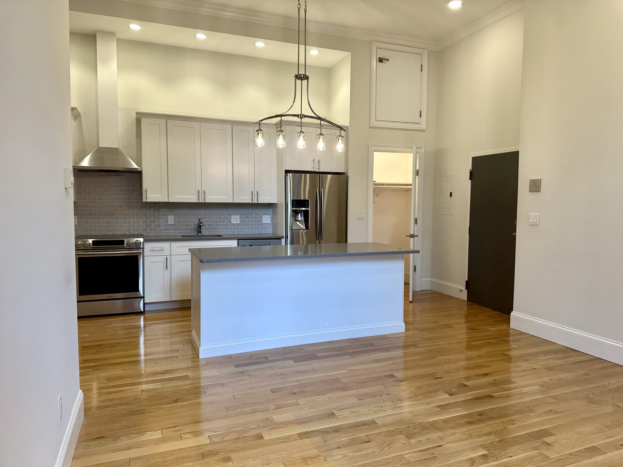 743 East 4th St, South Boston