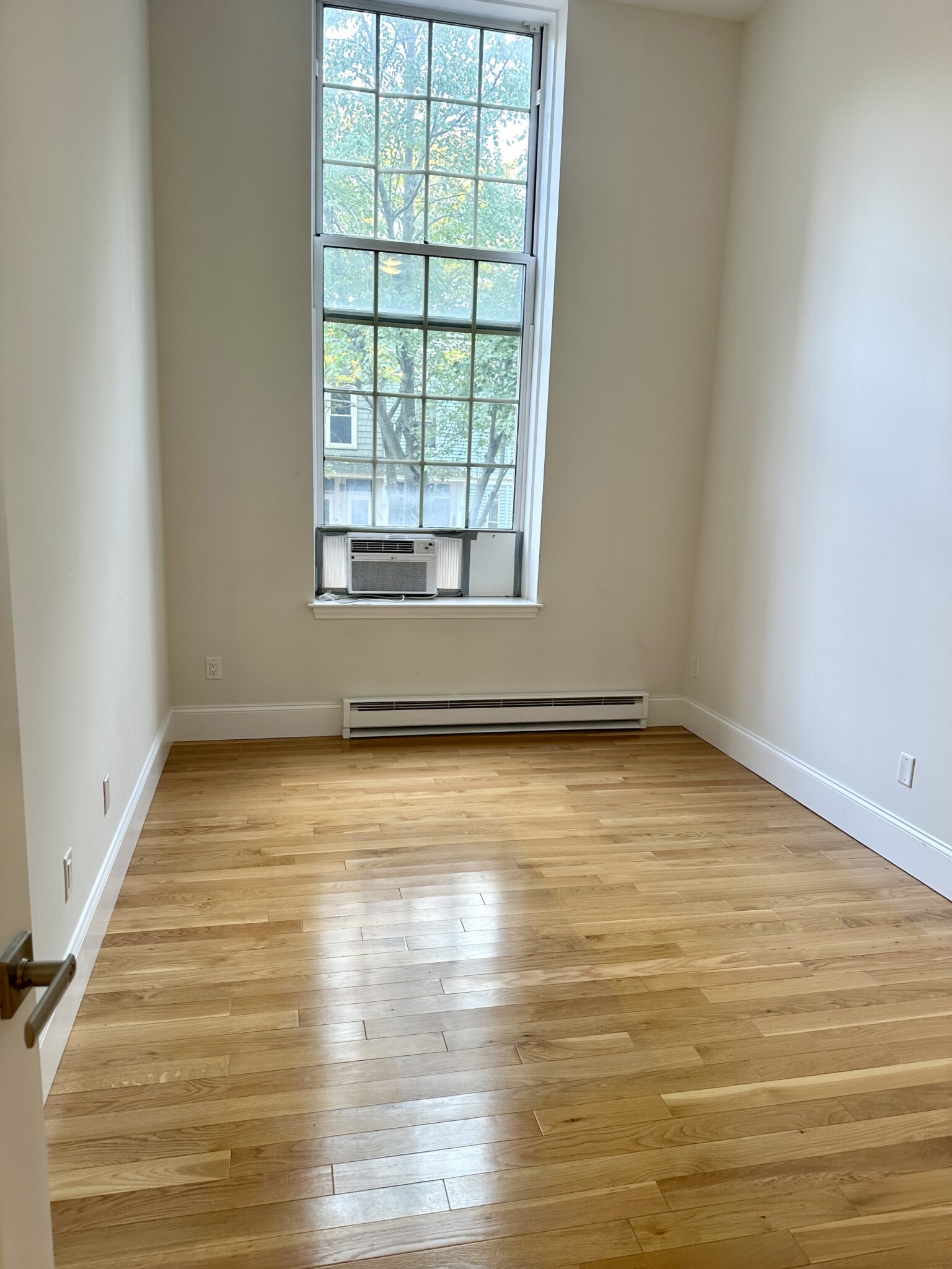 743 East 4th St, South Boston