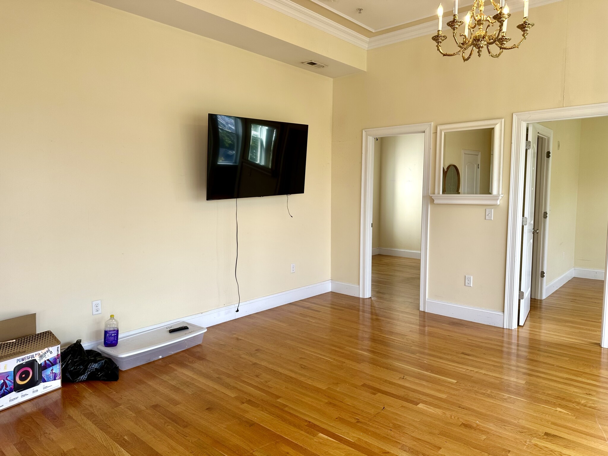 395 West Broadway, South Boston