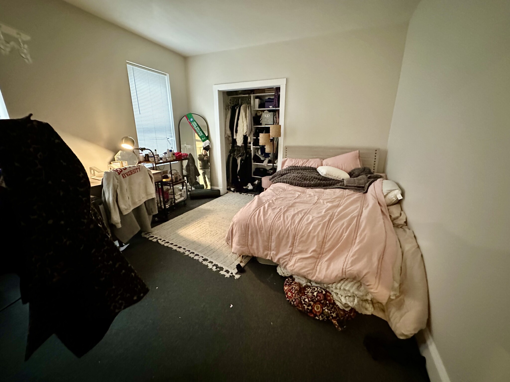 833 Beacon St, Fenway