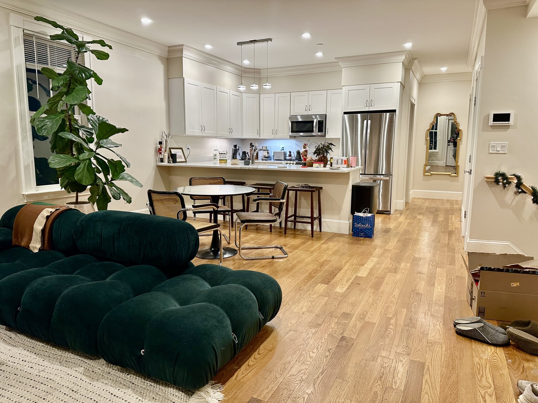 470-472 Green, Central Square