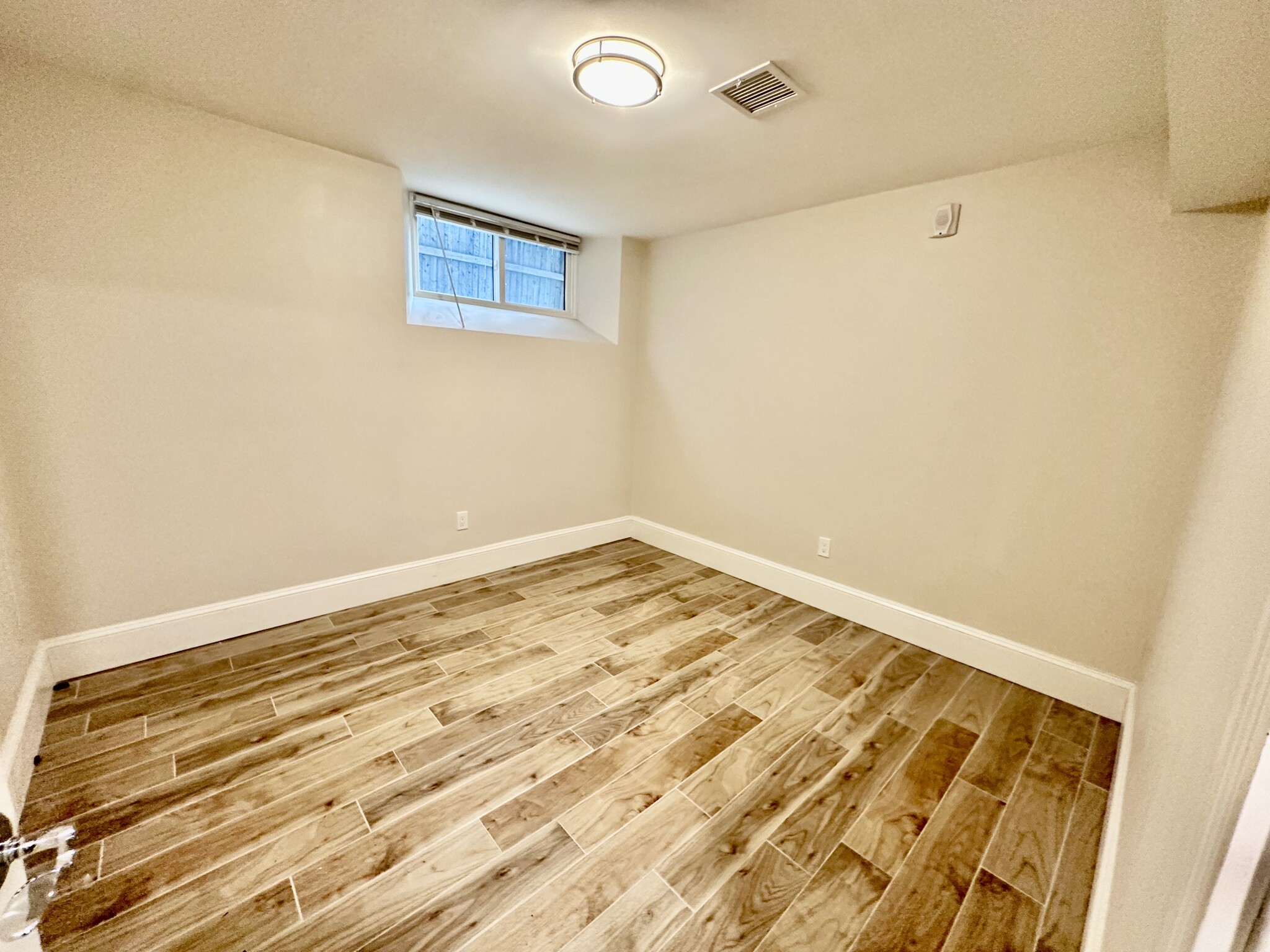 470-472 Green, Central Square