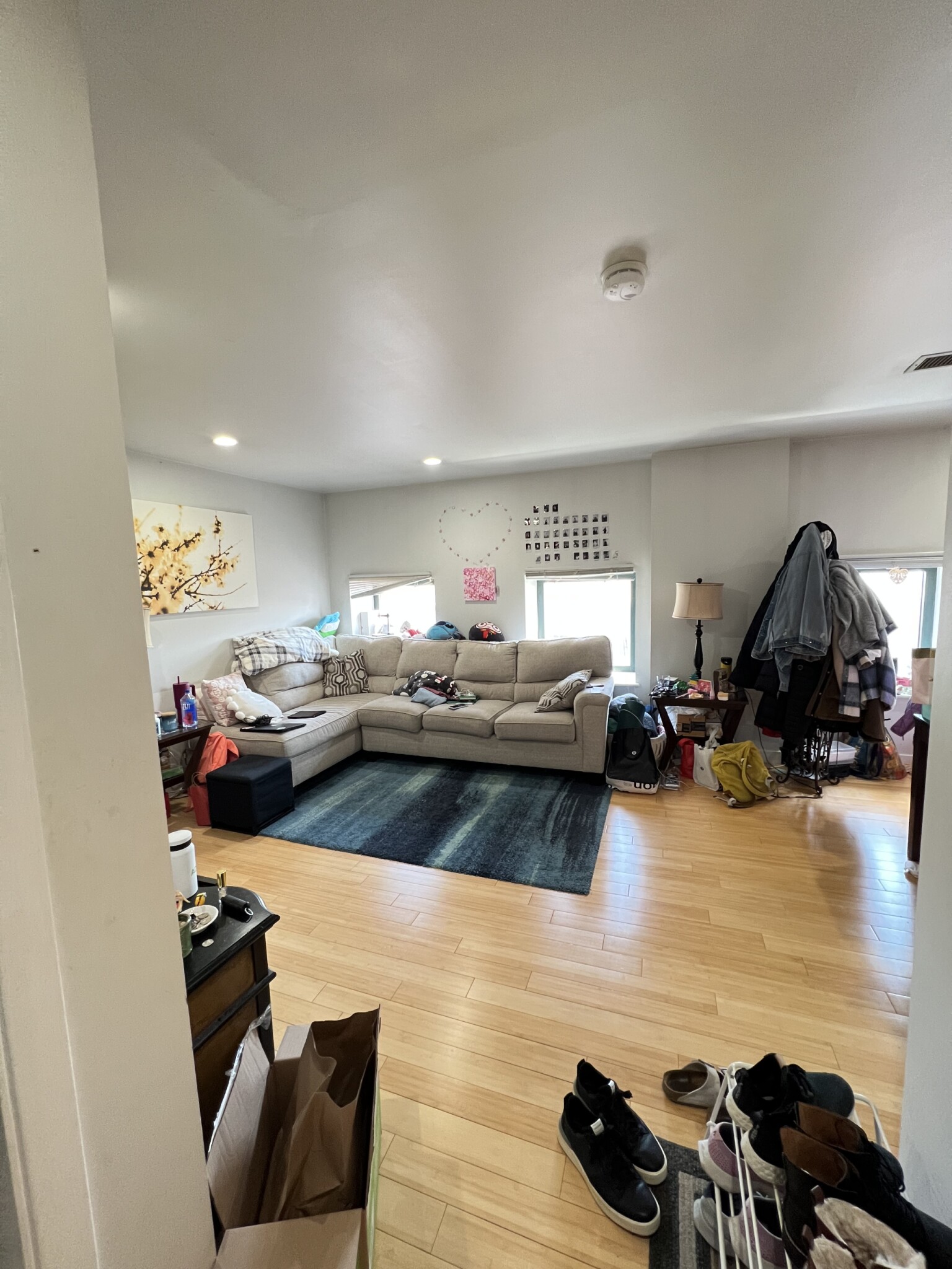 https://ygl-photos.s3.us-west-004.backblazeb2.com/8568W683dd51b44c16.jpg