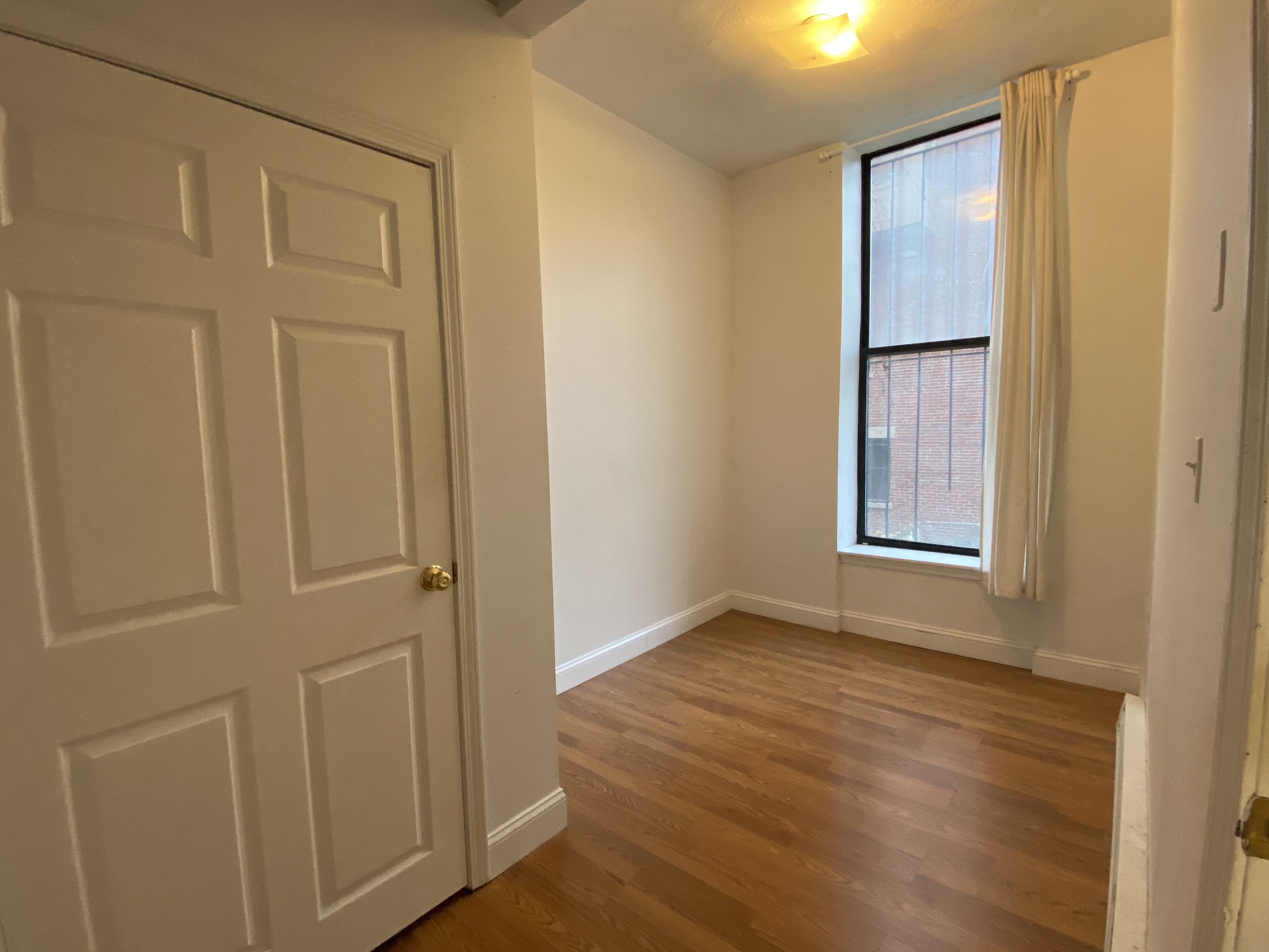 1 bed, 1 bath apartment for rent at 537 Columbus Ave Unit 1R, South End — photo 4 of 6