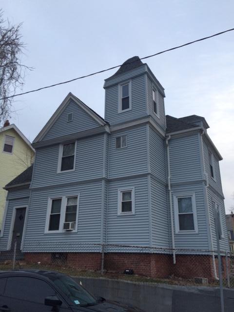 4 bed, 2 bath apartment for rent at 17 Gordon St Unit A, Allston — photo 1 of 10