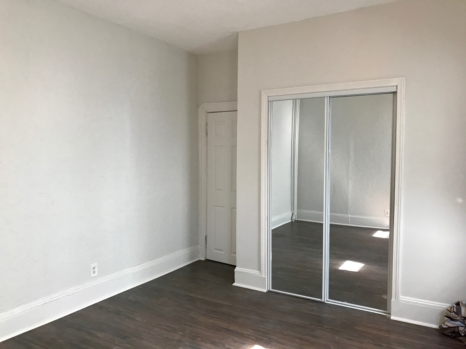 2 bed, 1 bath apartment for rent at 200 Congress Ave Unit 1, Chelsea — photo 3 of 9