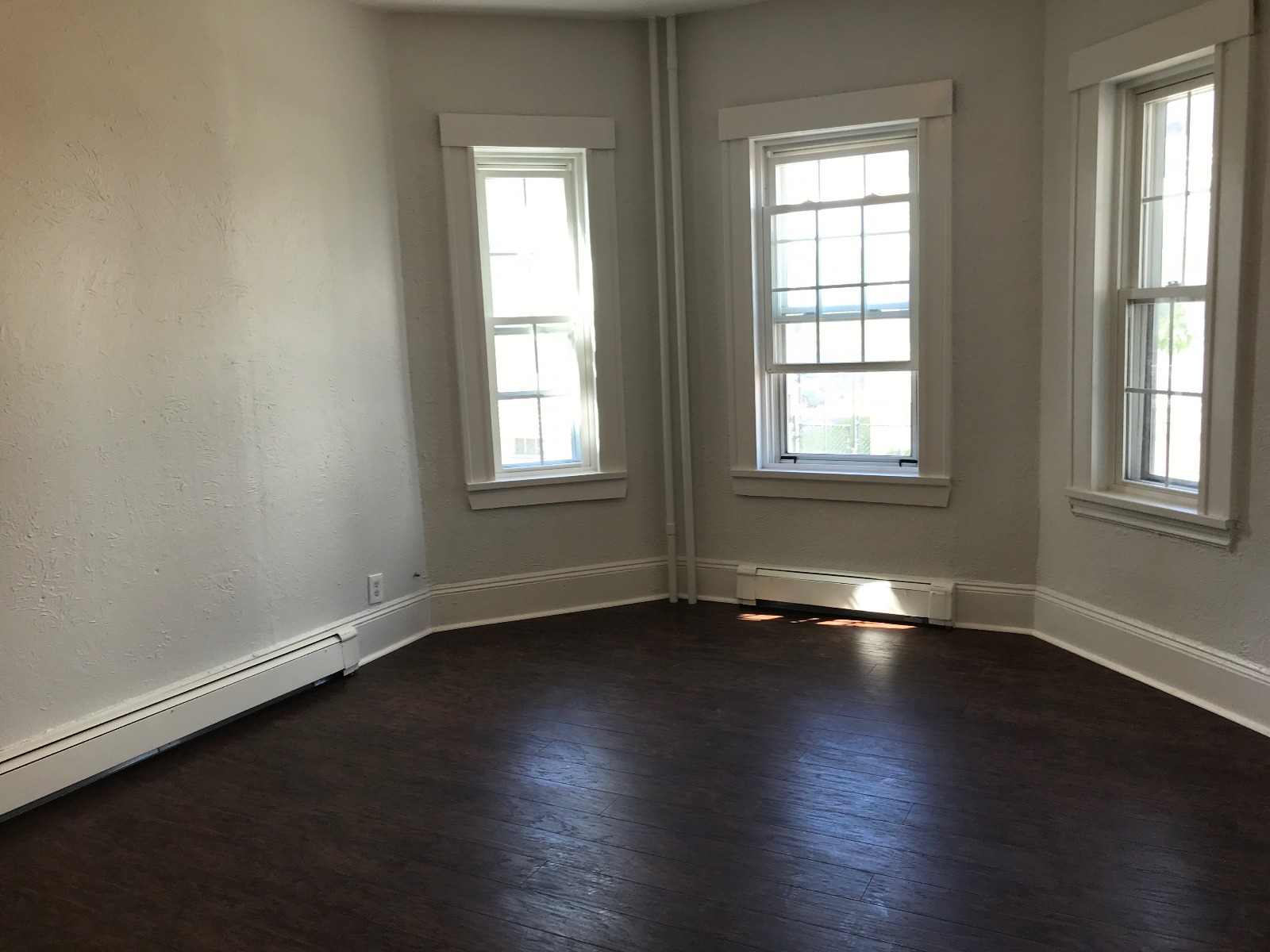 2 bed, 1 bath apartment for rent at 200 Congress Ave Unit 1, Chelsea — photo 7 of 9