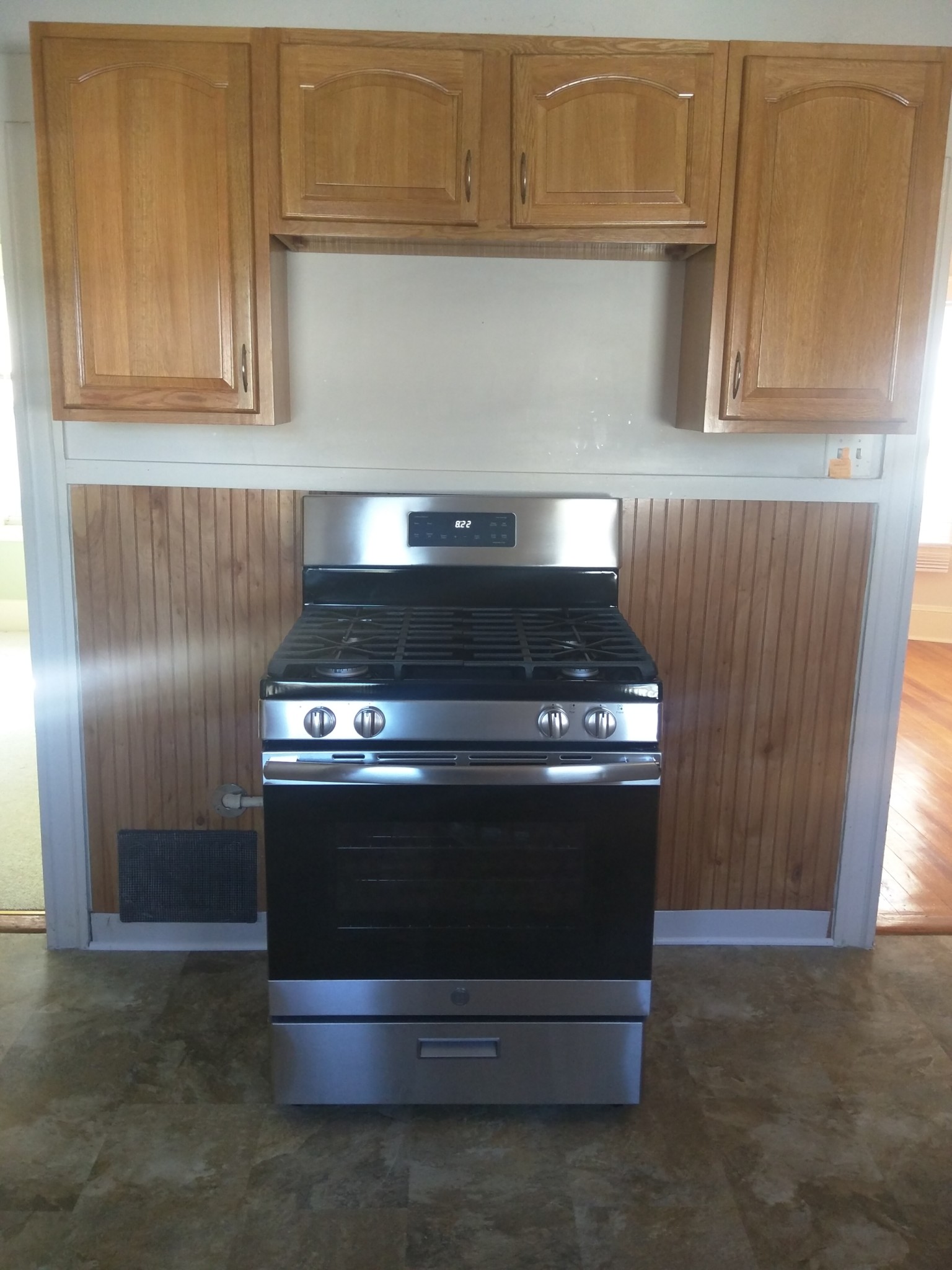 3 bed, 1 bath apartment for rent at 55 Moreland St Unit 1, Magoun Square — photo 3 of 20
