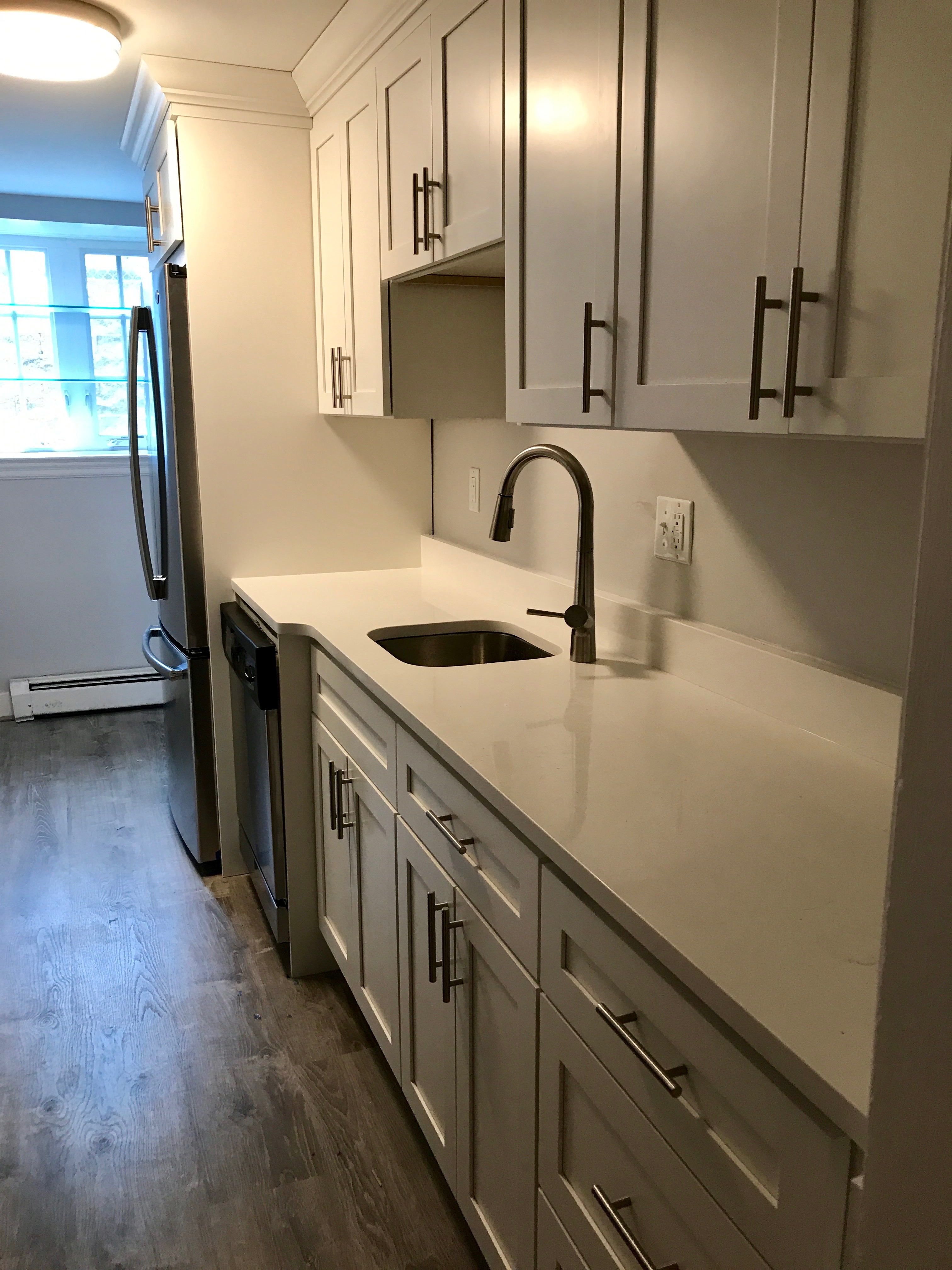 2 bed, 1 bath apartment for rent at 14 Mount Ida St Unit 1, Newton — photo 2 of 9