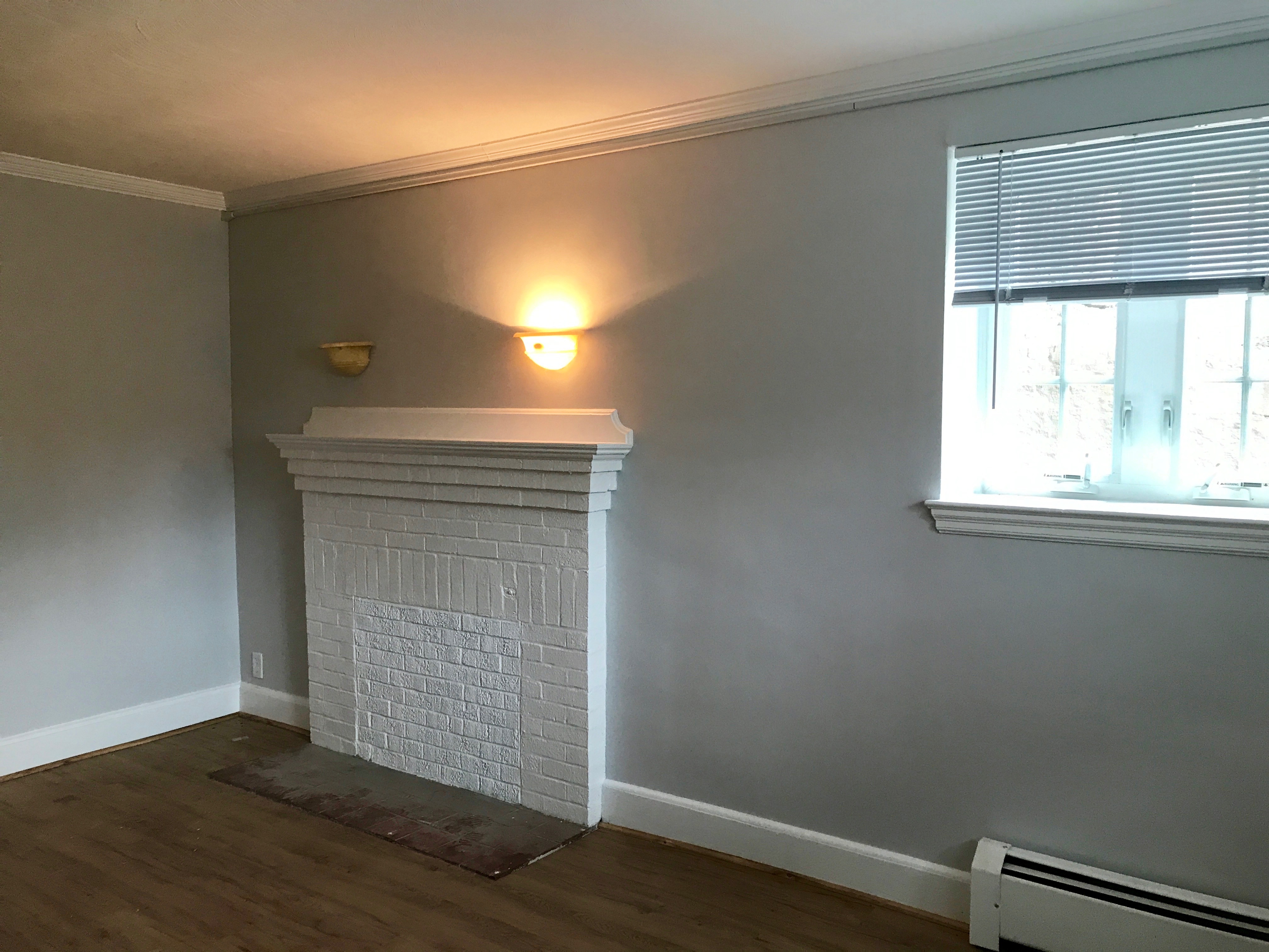 2 bed, 1 bath apartment for rent at 14 Mount Ida St Unit 1, Newton — photo 3 of 9