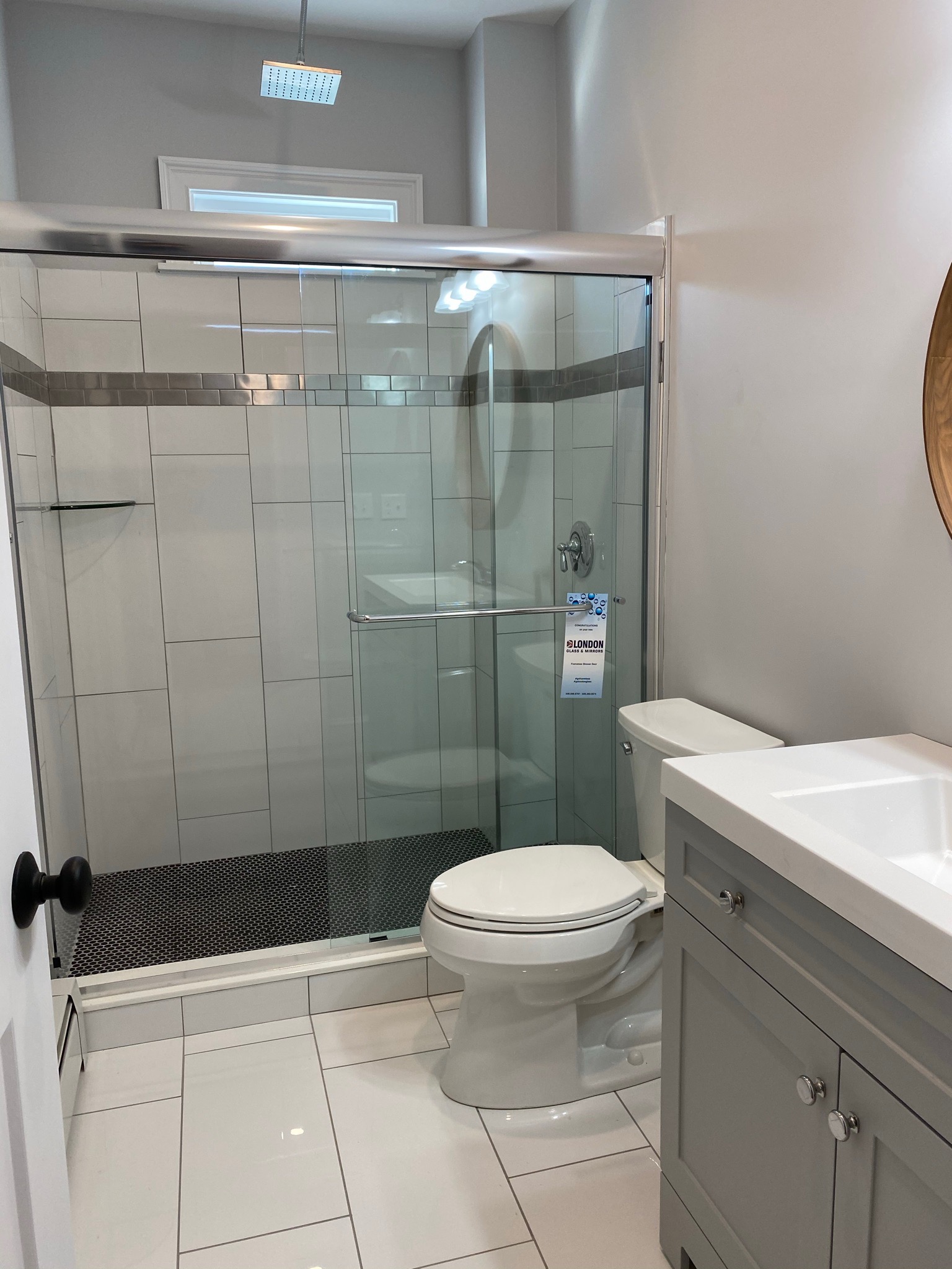 4 bed, 2 bath apartment for rent at 91 Wallingford Rd Unit 2A, Brighton — photo 12 of 17