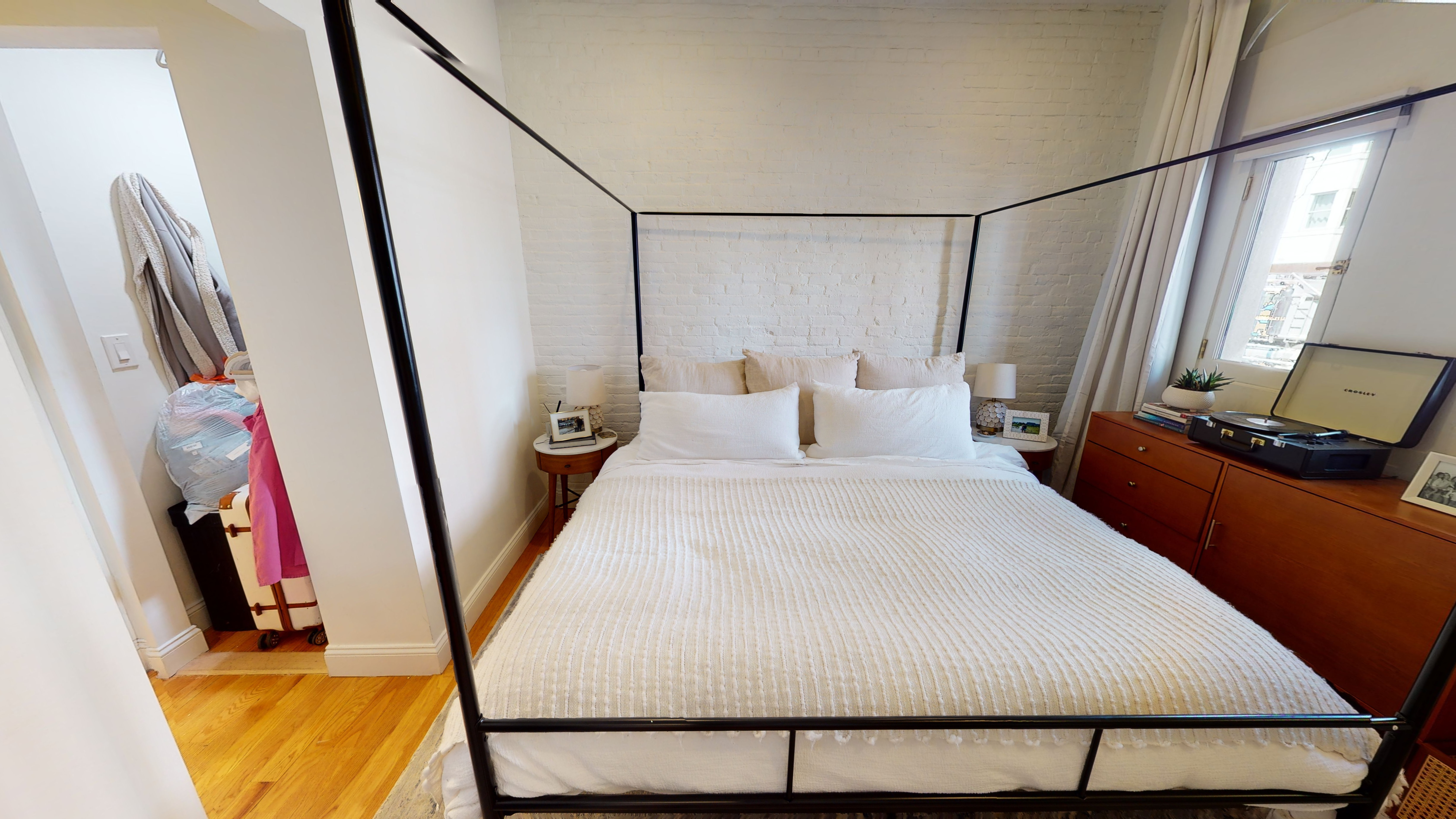 1 bed, 1 bath apartment for rent at 27 Bowdoin St Unit 1BB, Beacon Hill — photo 10 of 17