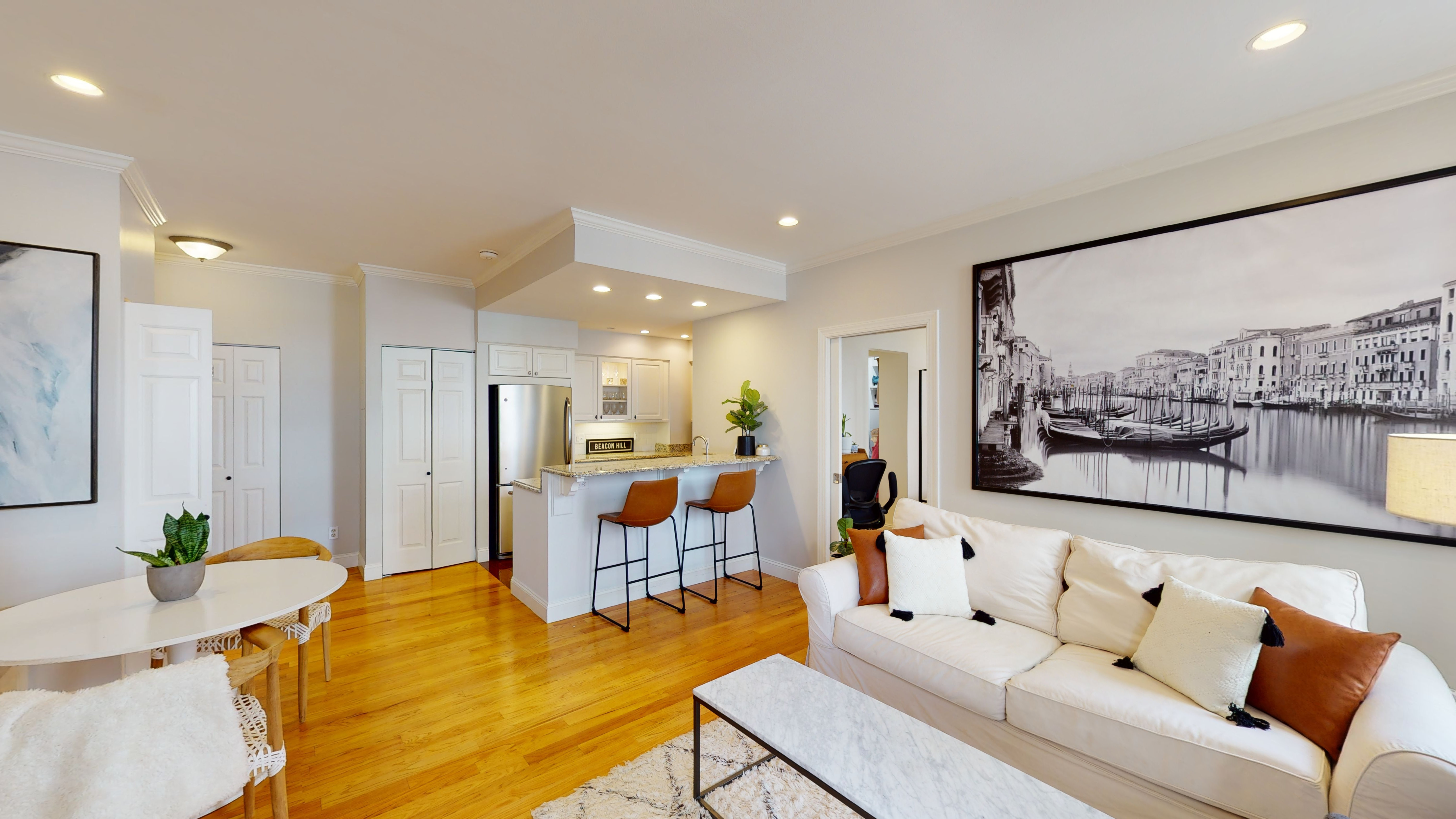 1 bed, 1 bath apartment for rent at 27 Bowdoin St Unit 1BB, Beacon Hill