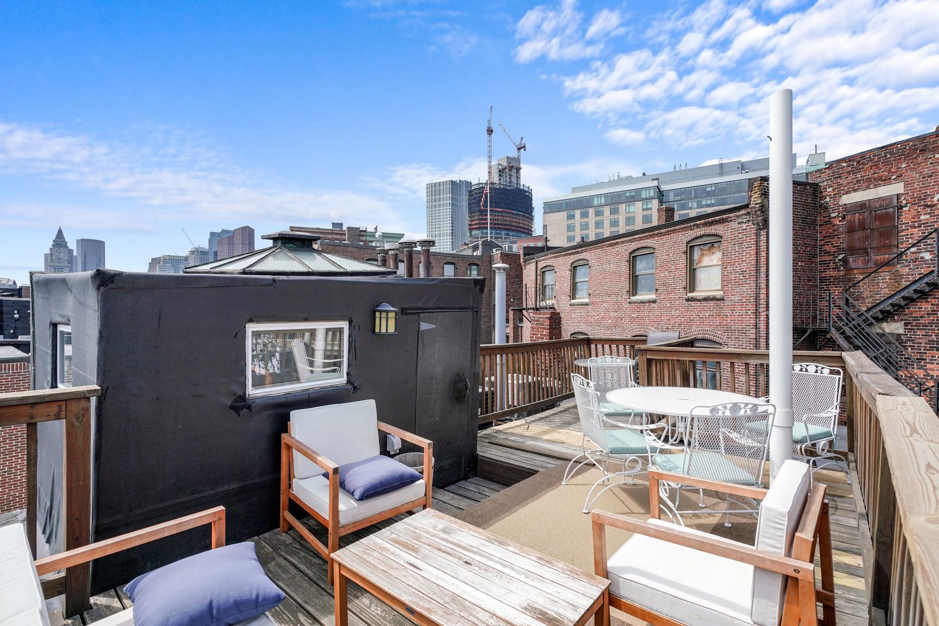 2 bed, 1 bath apartment for rent at 198 Endicott St Unit 3, North End — photo 12 of 12