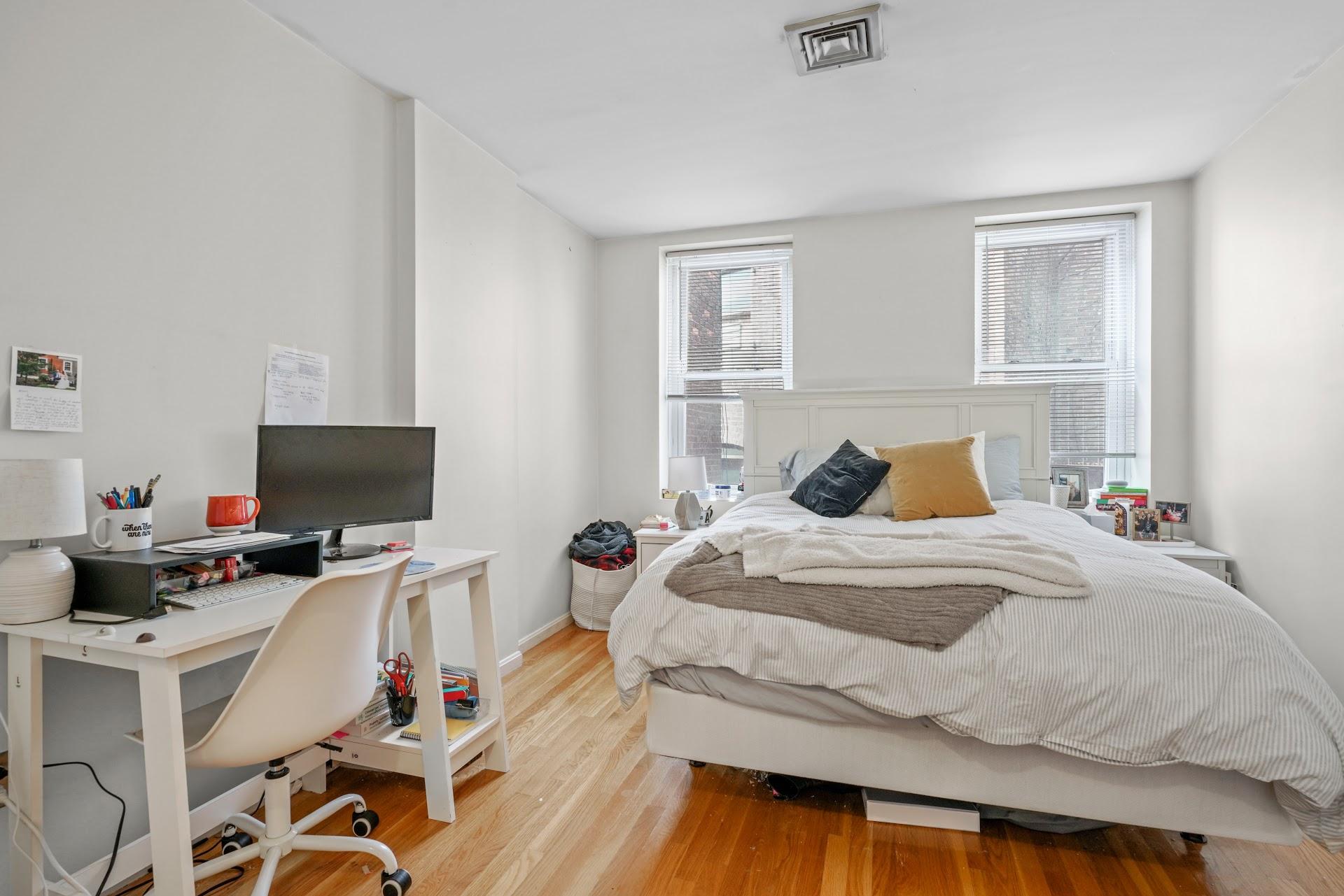 2 bed, 1 bath apartment for rent at 198 Endicott St Unit 3, North End — photo 5 of 12