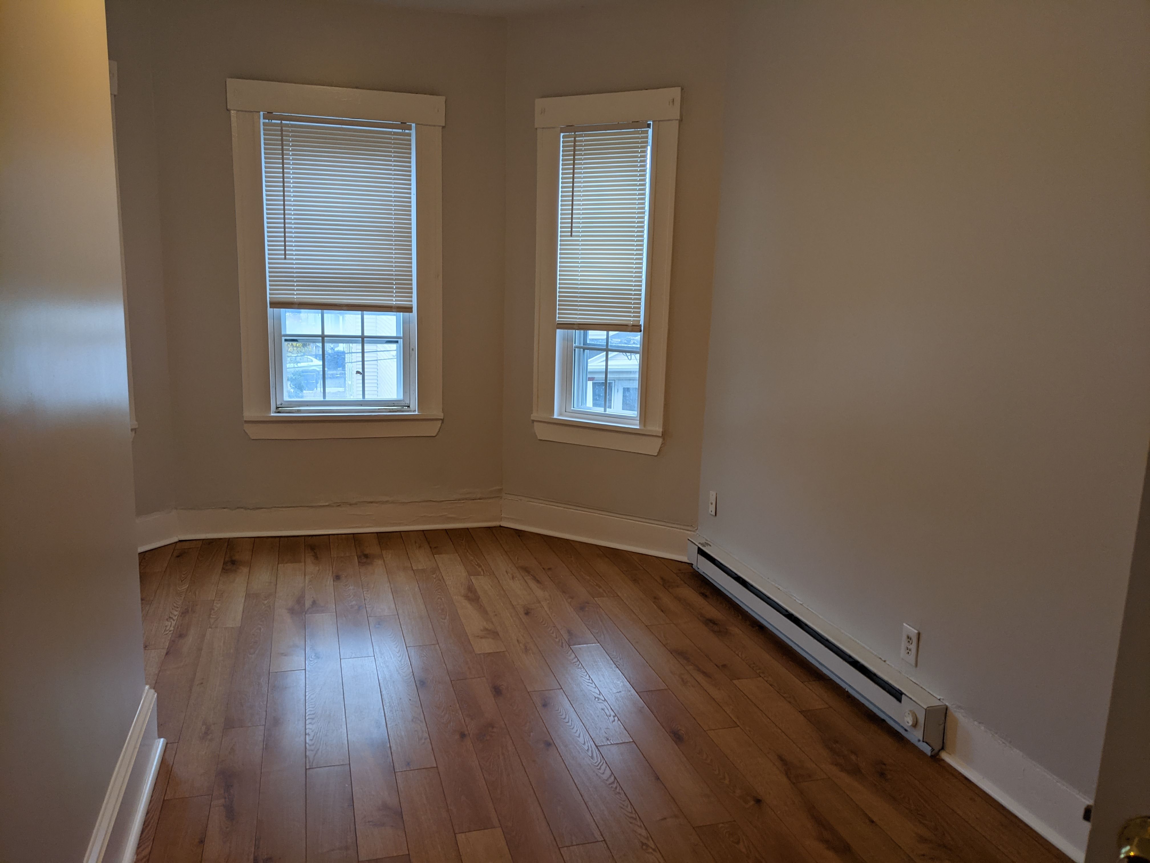 3 bed, 1 bath apartment for rent at 198 Congress St Unit 2, Chelsea — photo 6 of 10