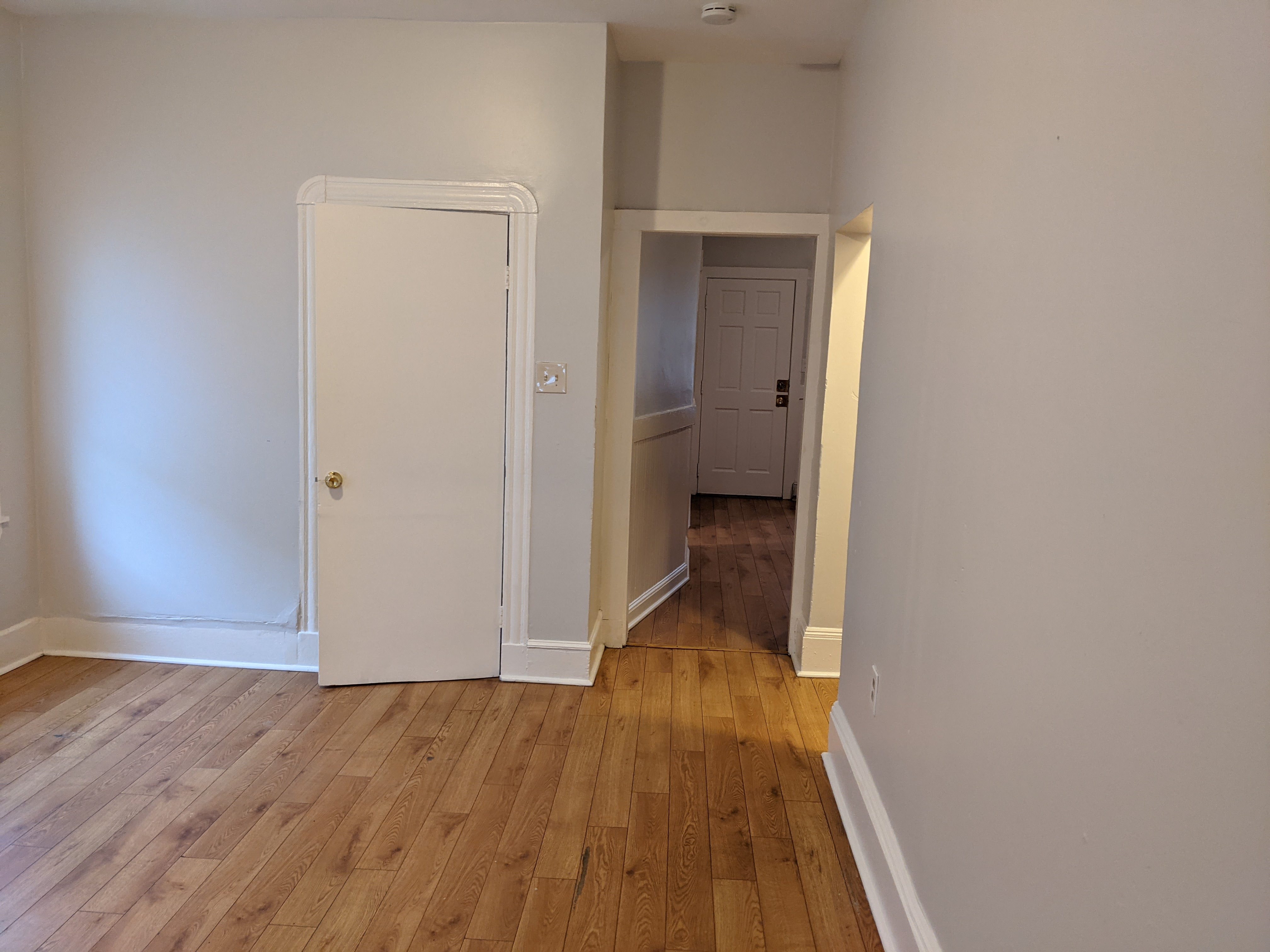 3 bed, 1 bath apartment for rent at 198 Congress St Unit 2, Chelsea — photo 3 of 10