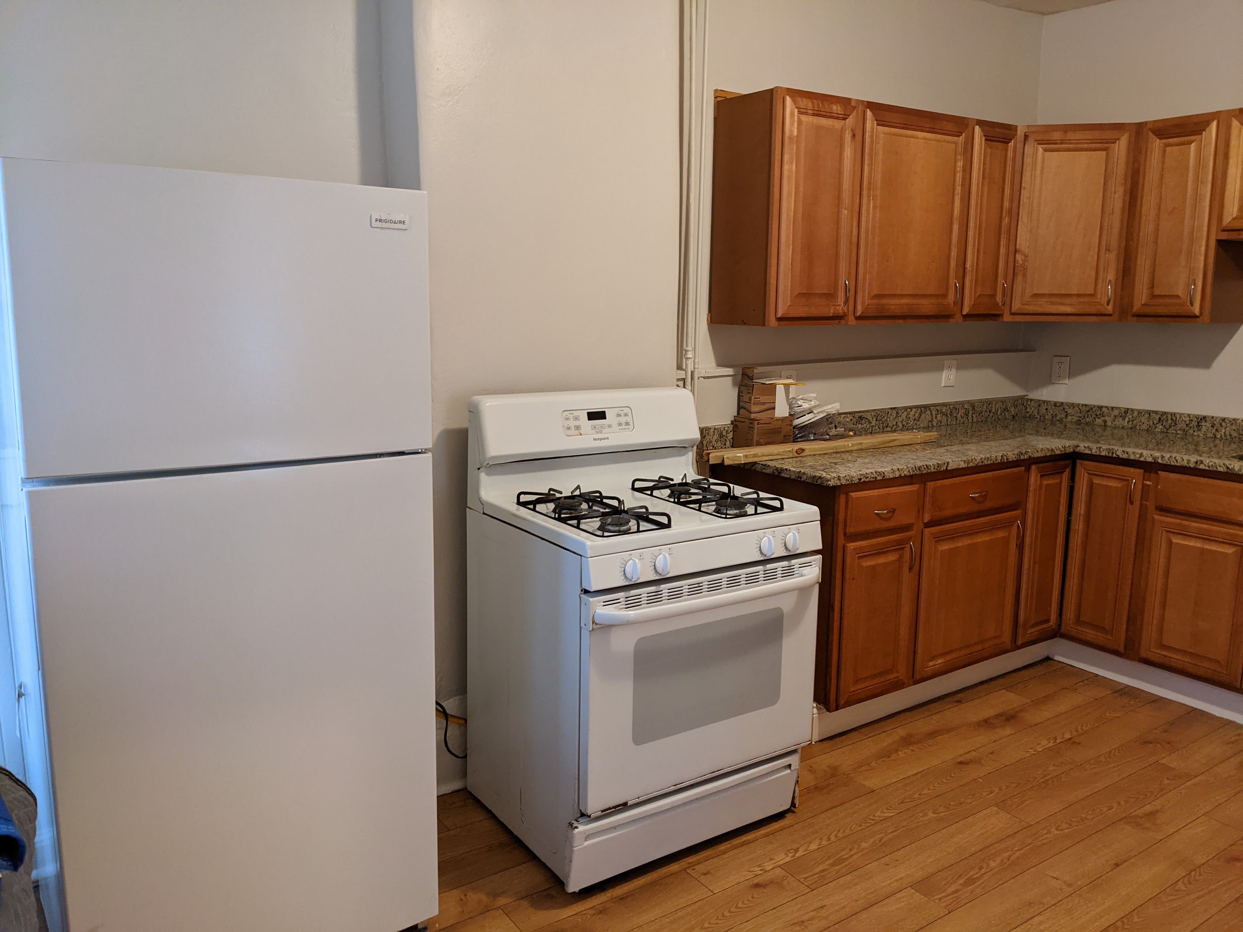 3 bed, 1 bath apartment for rent at 198 Congress St Unit 2, Chelsea — photo 2 of 10
