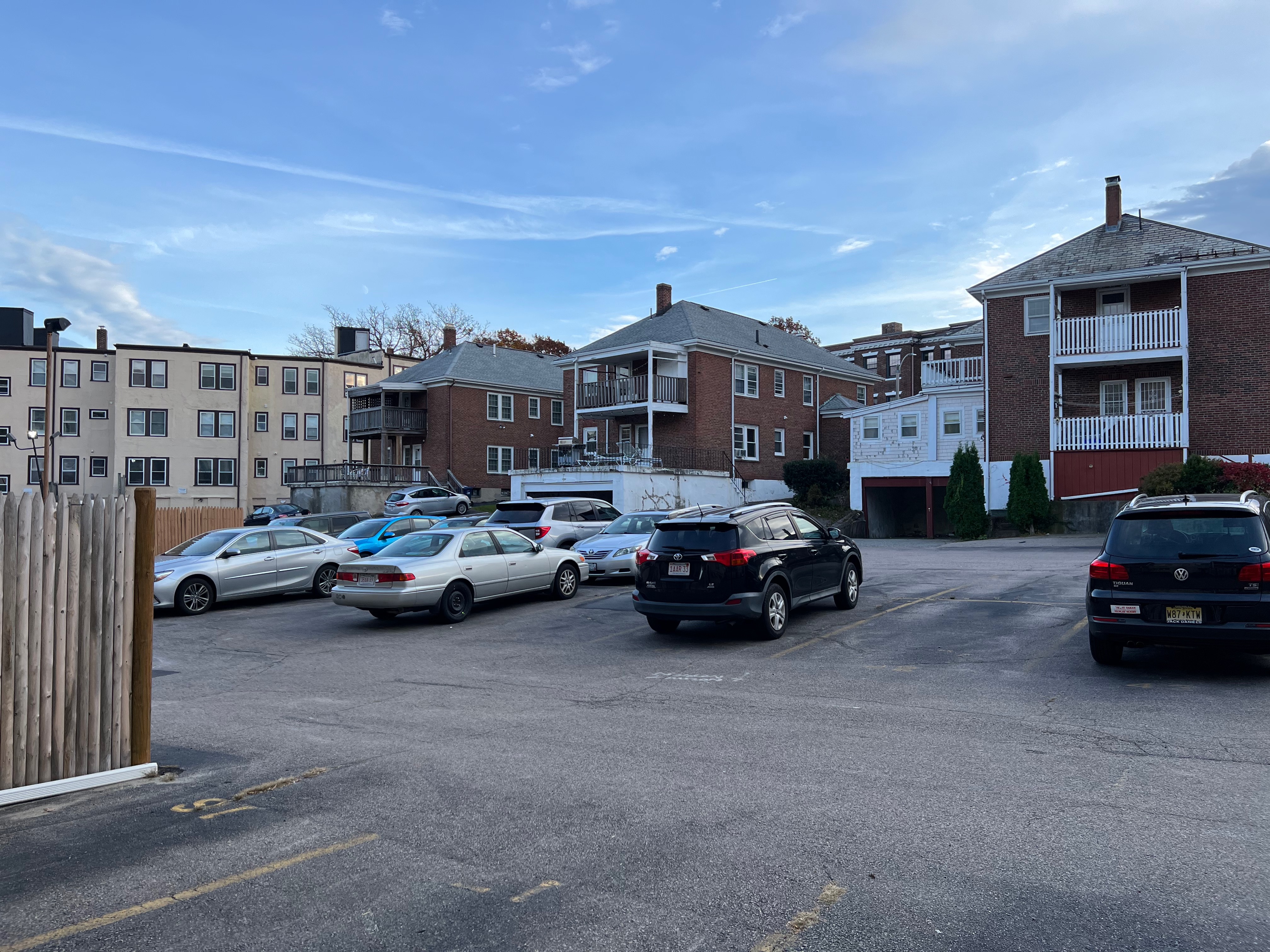 2 bed, 1 bath apartment for rent at 1730 Commonwealth Ave Unit 2, Brighton — photo 4 of 11