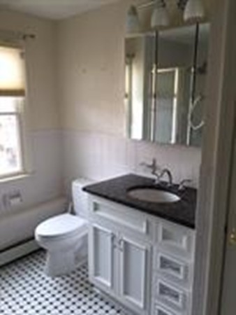 768 6th St, South Boston