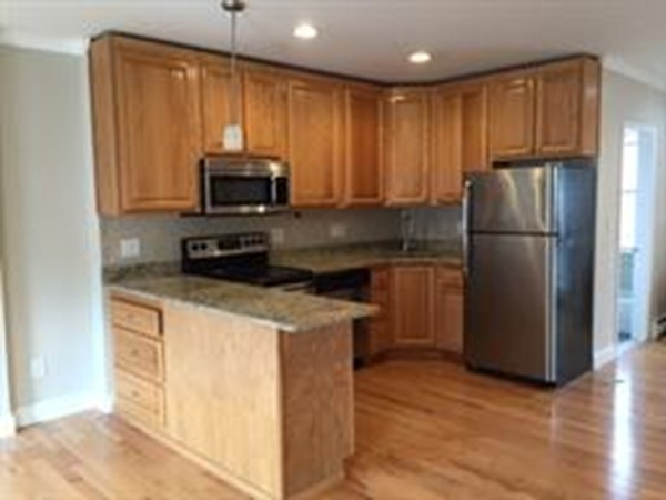 768 6th St, South Boston