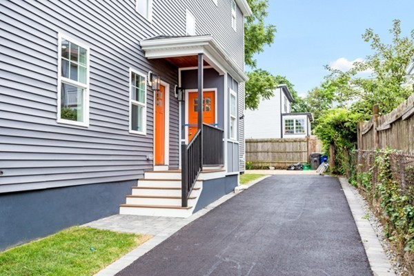 Photos of apartment on Brook St.,Somerville MA 02145