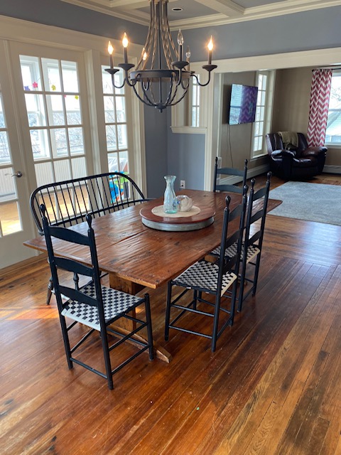 36 Hillsboro Rd, Medford