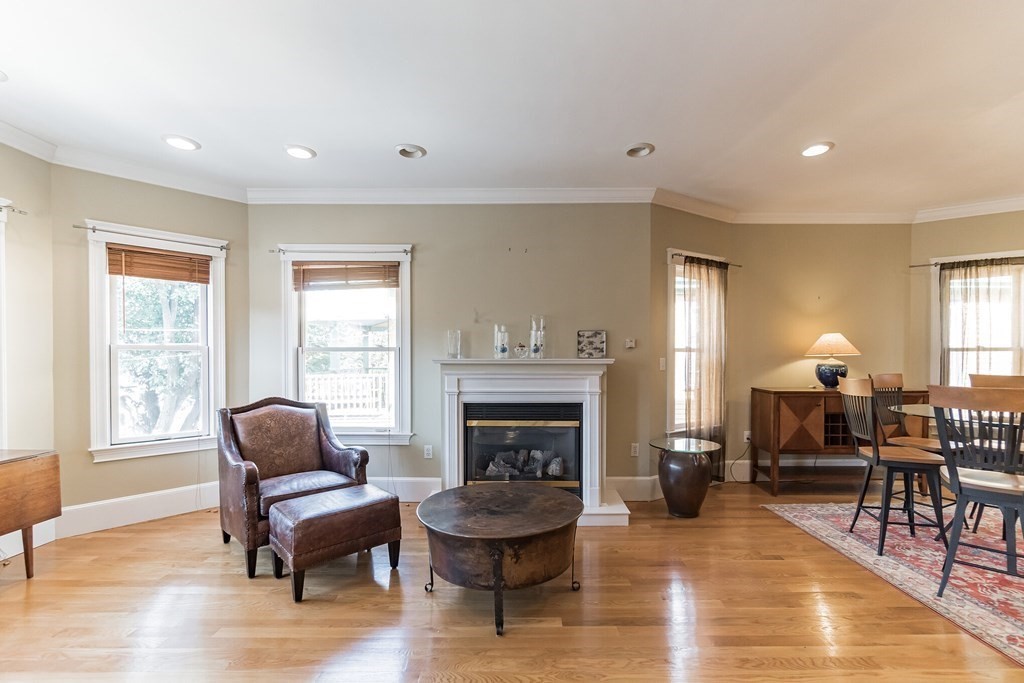 Photos of apartment on Lexington Ave.,Somerville MA 02114