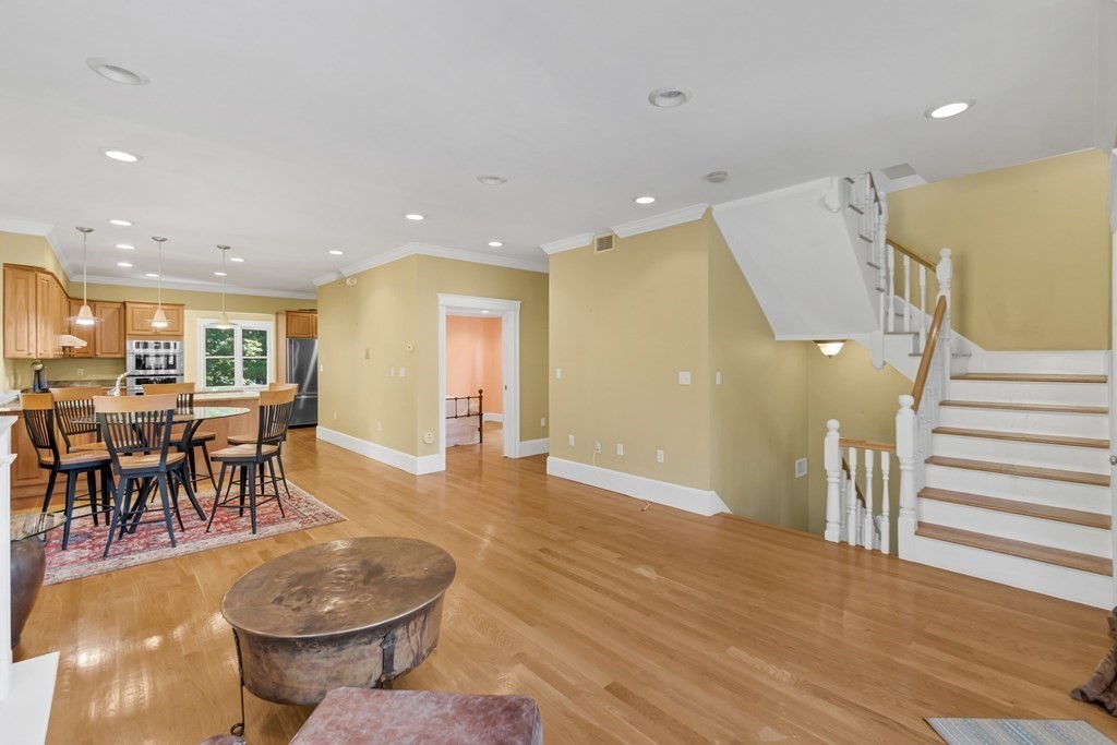 Photos of apartment on Lexington Ave.,Somerville MA 02114