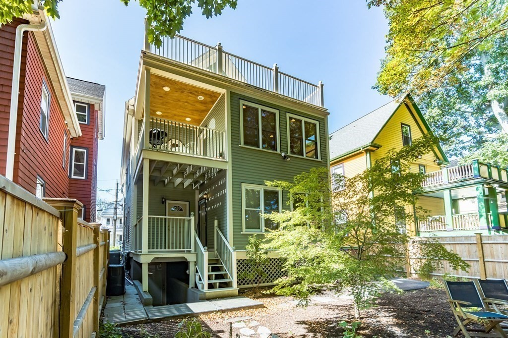 Photos of apartment on Lexington Ave.,Somerville MA 02114