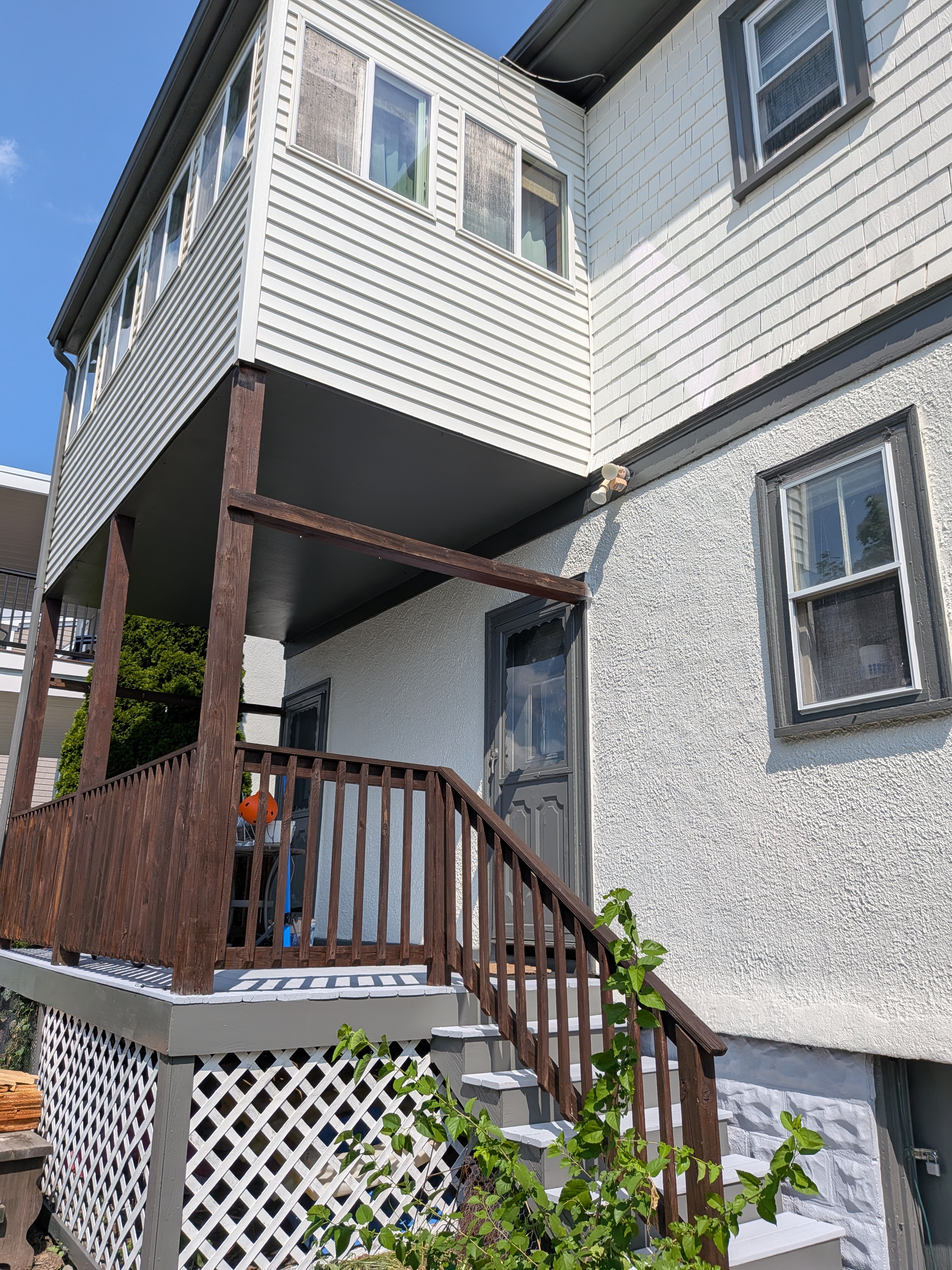 Photos of apartment on West Quincy St.,Somerville MA 02144