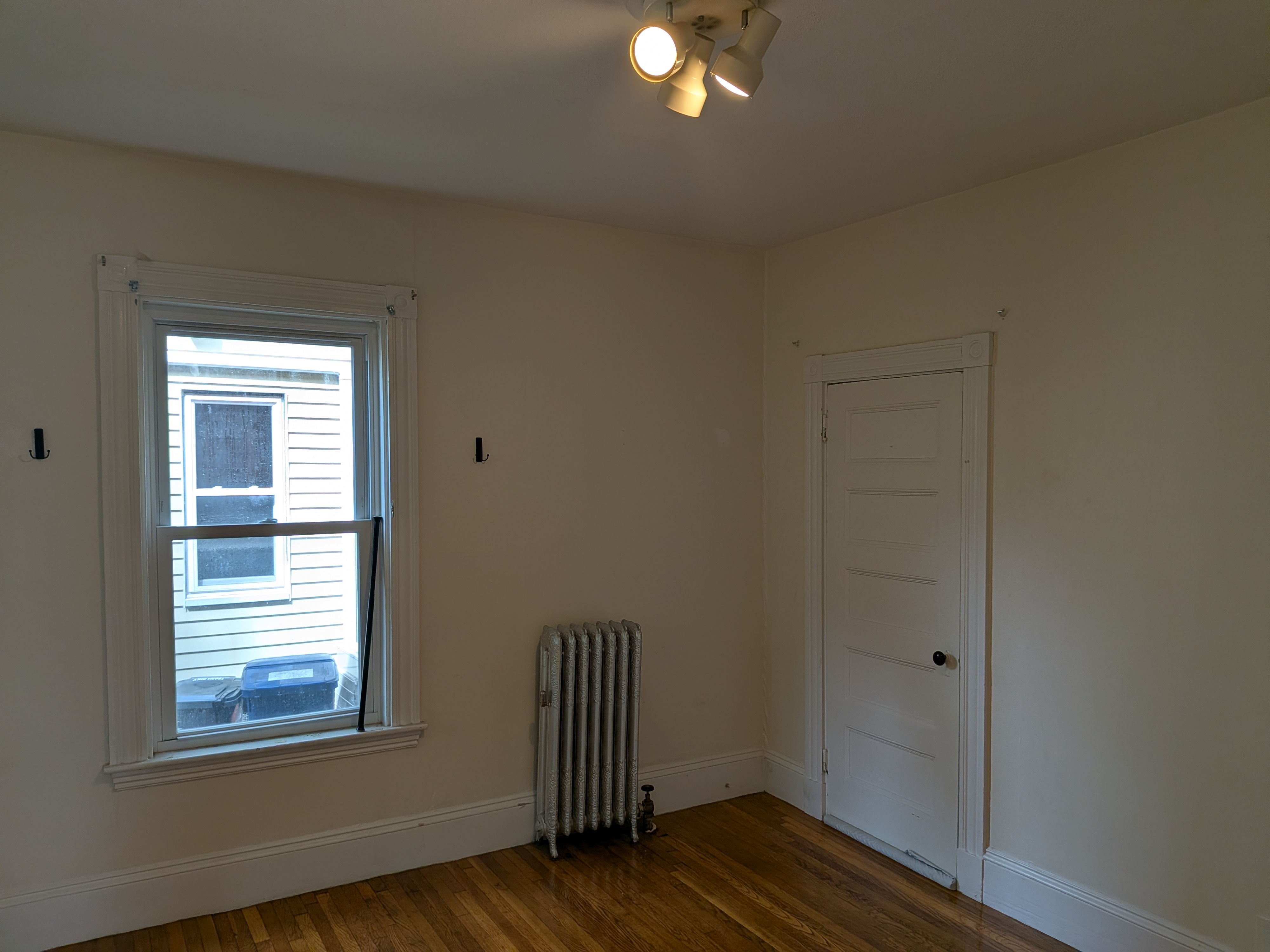 Photos of apartment on Glenwood Ave.,Cambridge MA 02139