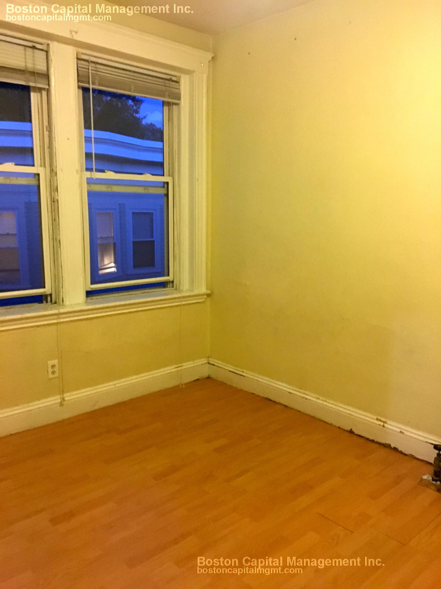 45 Ashford St, Allston